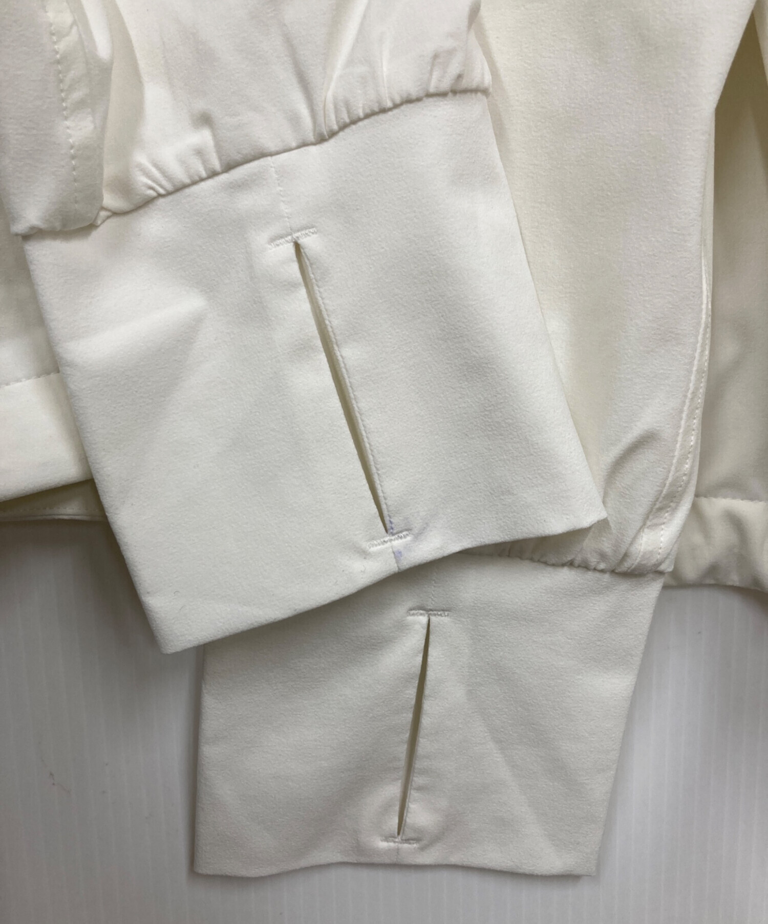 中古・古着通販】LULULEMON (ルルレモン) ジャケット ホワイト サイズ