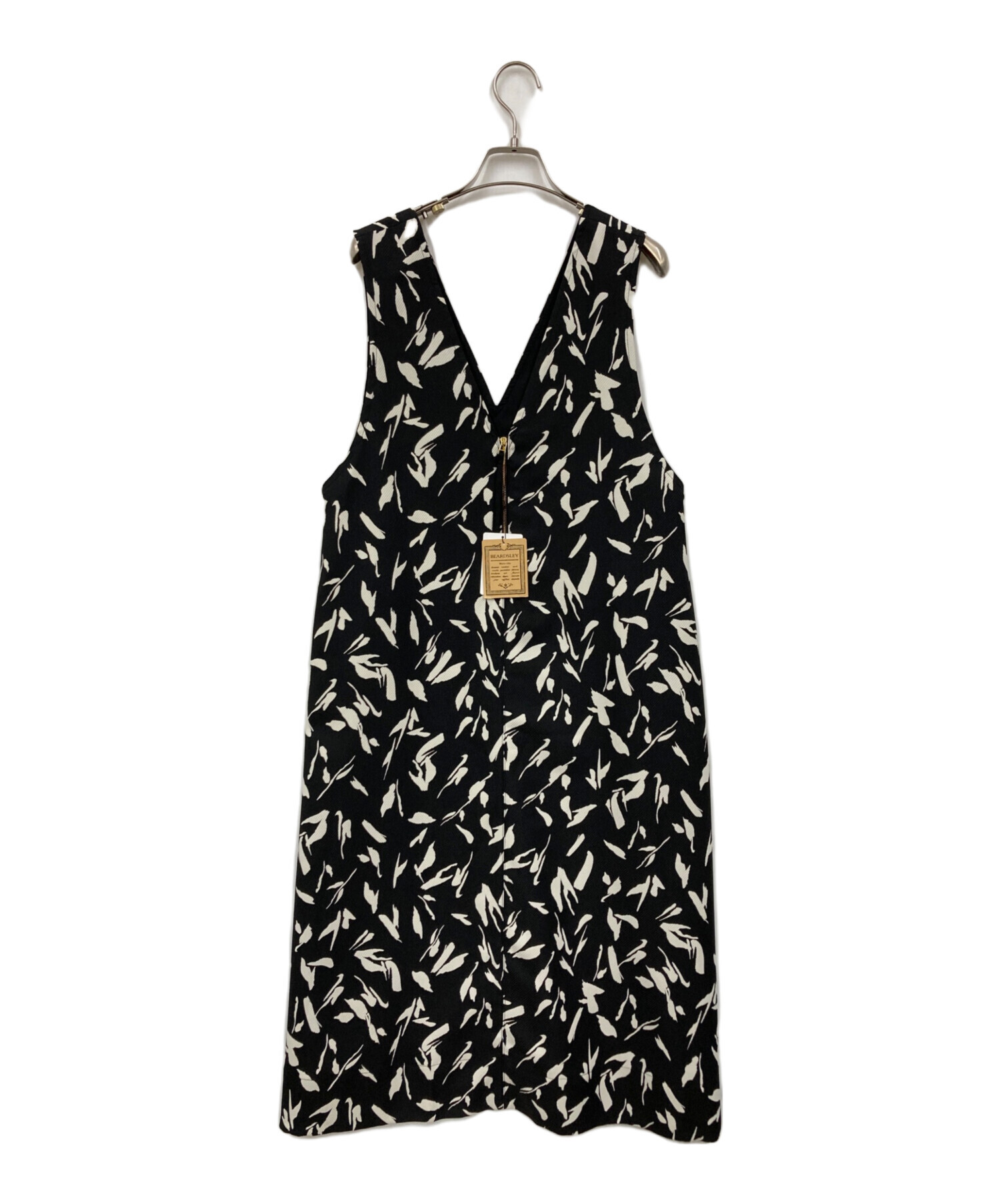 BEARDSLEY ノースリーブロングワンピース ブラック 中古・古着通販】BEARDSLEY (ビアズリー) ノースリーブワンピース
