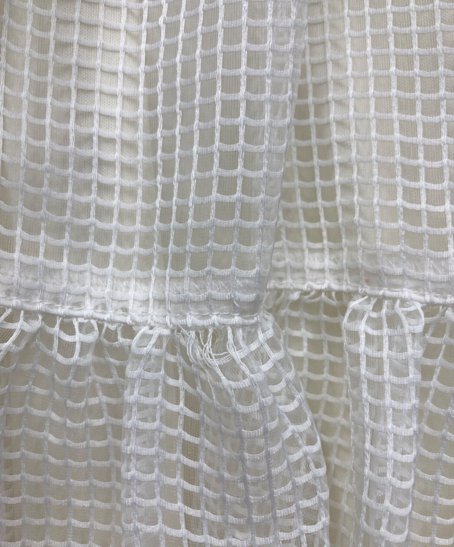 中古・古着通販】CLANE (クラネ) SHEER PLAID FLARE ONEPIECE ホワイト