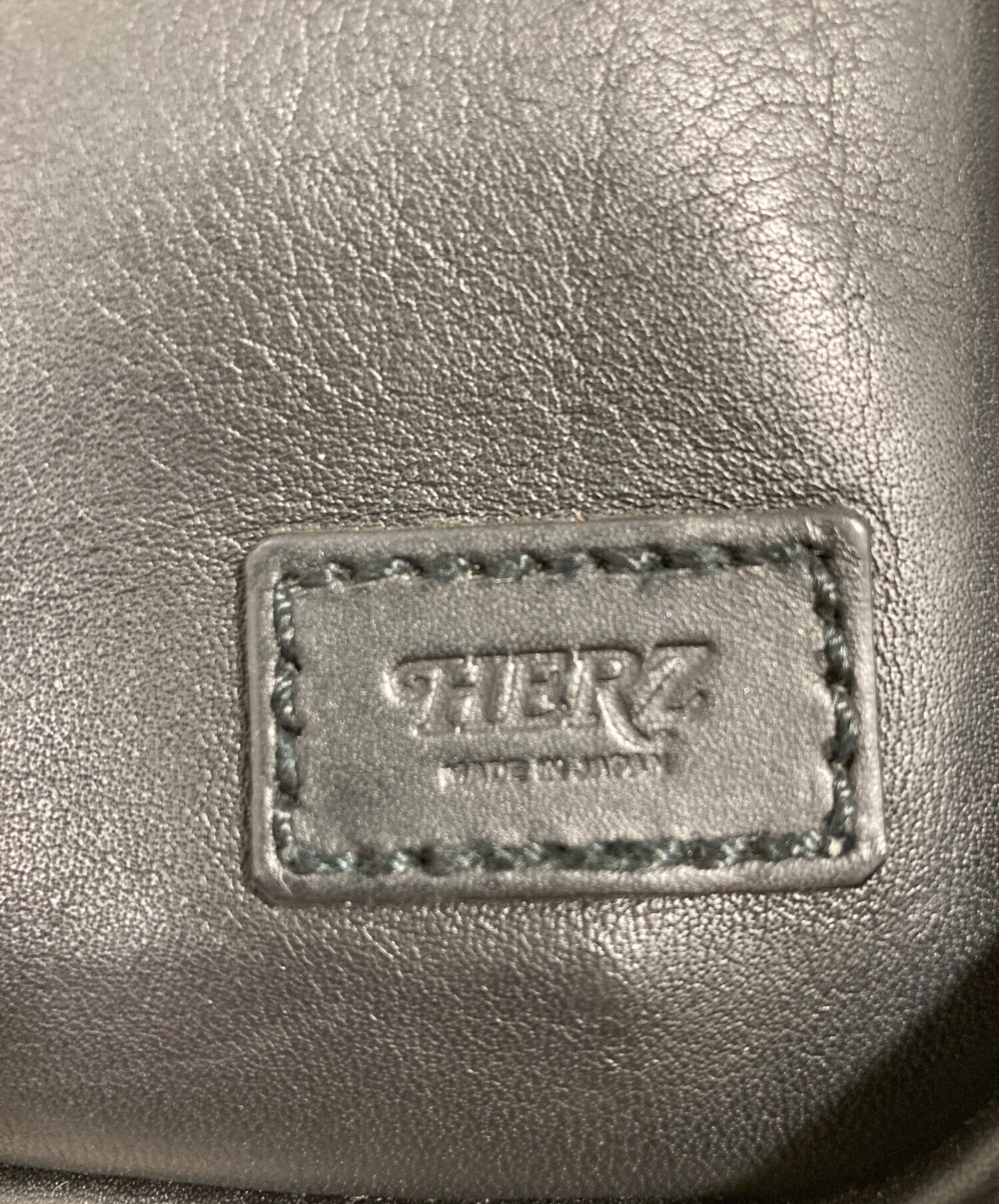 中古・古着通販】Herz (ヘルツ) ホリデーポシェットショルダーバッグ