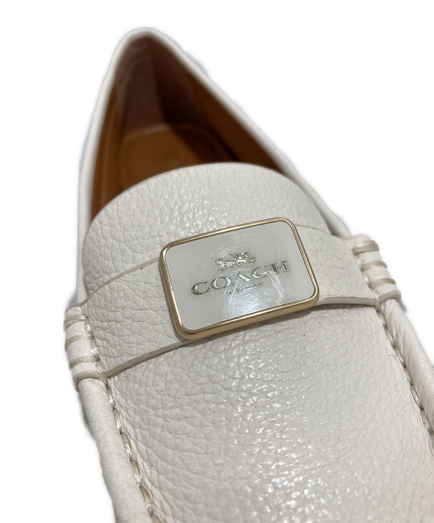 中古・古着通販】COACH (コーチ) モナドライバー ベージュ サイズ:6.5