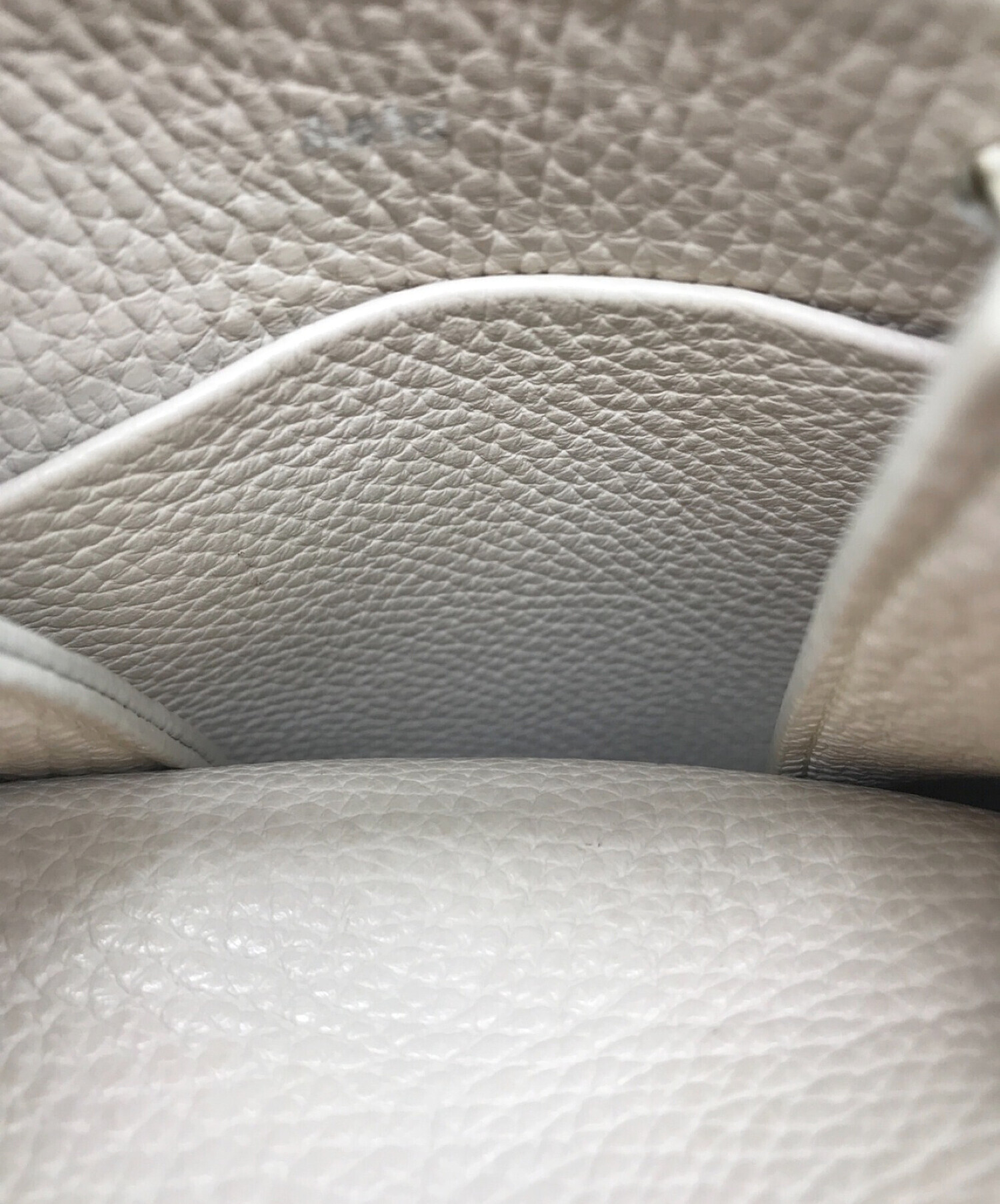 中古・古着通販】AETA (アエタ) カウレザーショルダートートバッグXS