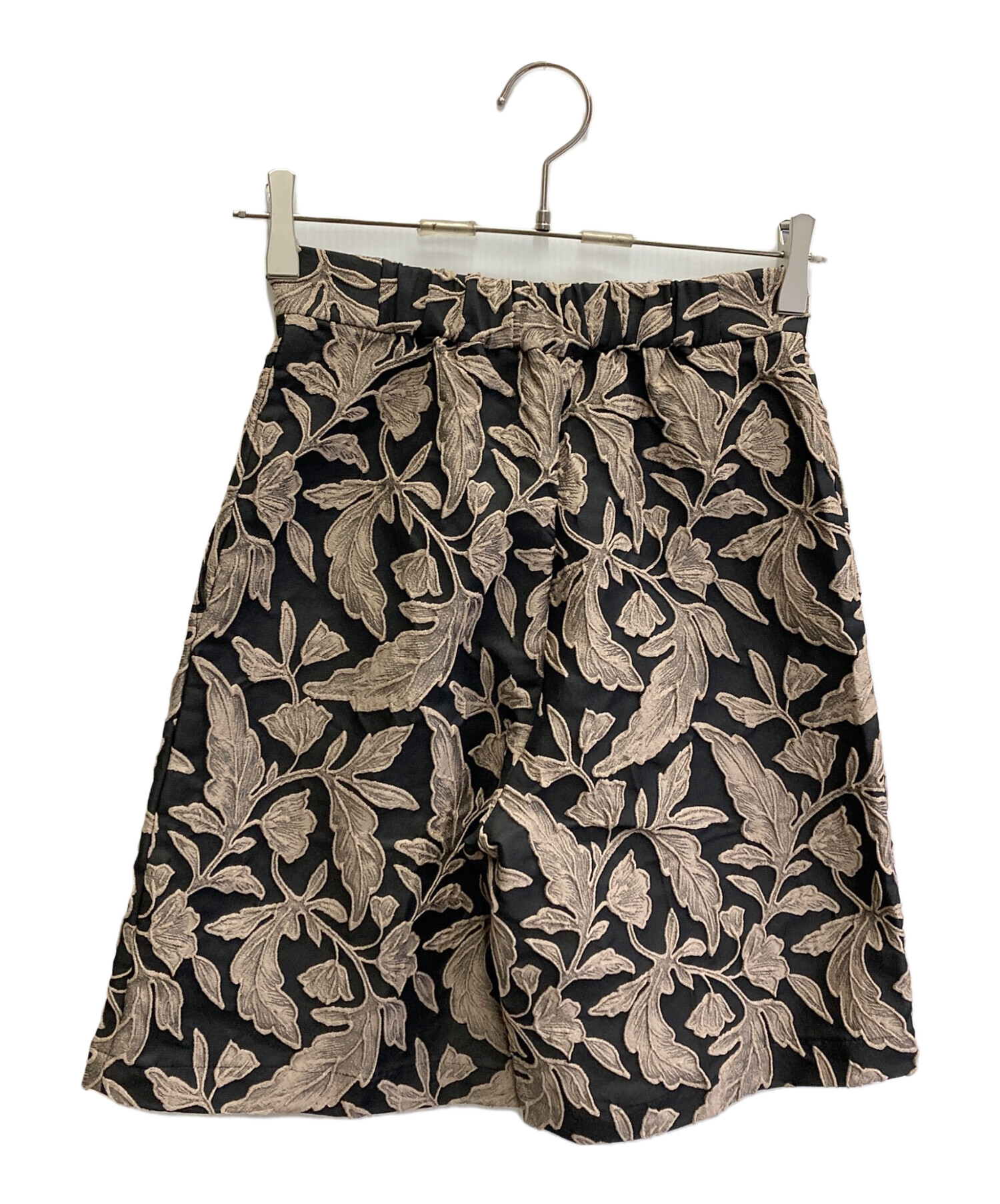 パンツ louren flower jacquard half pants 中古・古着通販】louren (ローレン) flower jacquard half pants