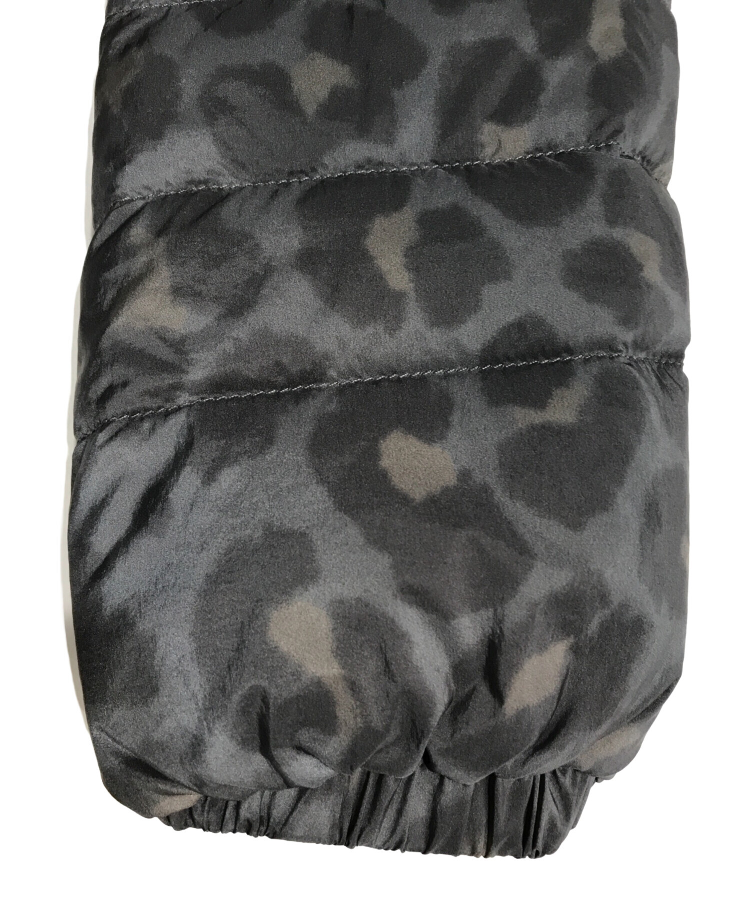 中古・古着通販】TATRAS (タトラス) ダウンジャケット グレー サイズ