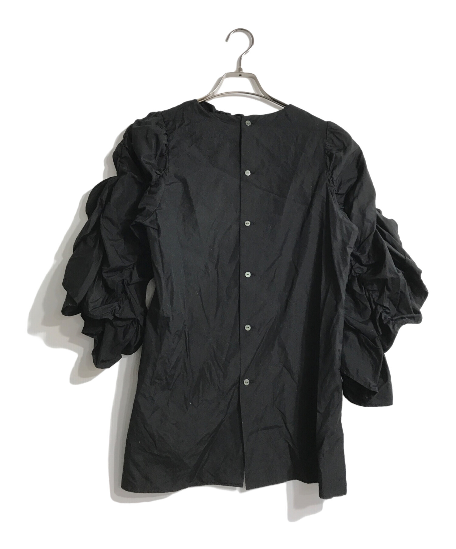 中古・古着通販】CADUNE (カデュネ) 花びらブラウス ブラック サイズ