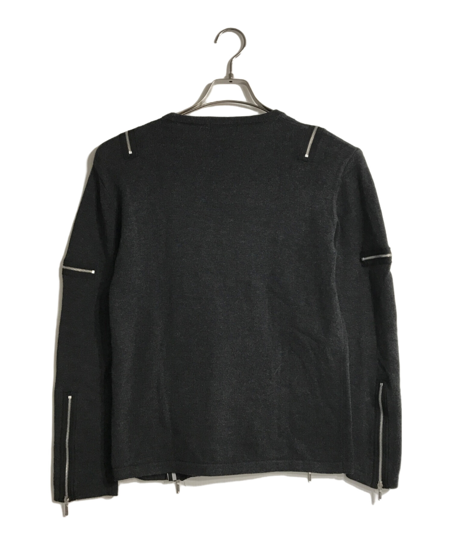 バーバリージップセーター。黒。 BURBERRY GOLFのジップアップセーター