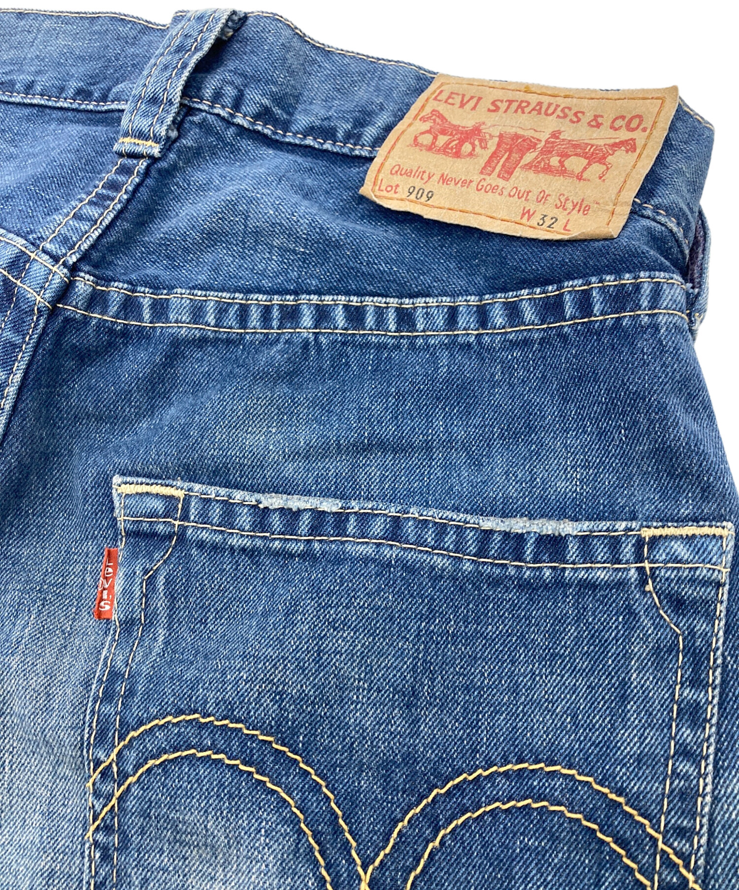 Levi's／リーバイス 909 サルエル コーデュロイ W32 Levi's - ⭐︎リーバイス909 Levi's サルエル w32⭐︎の通販 by 5月7日