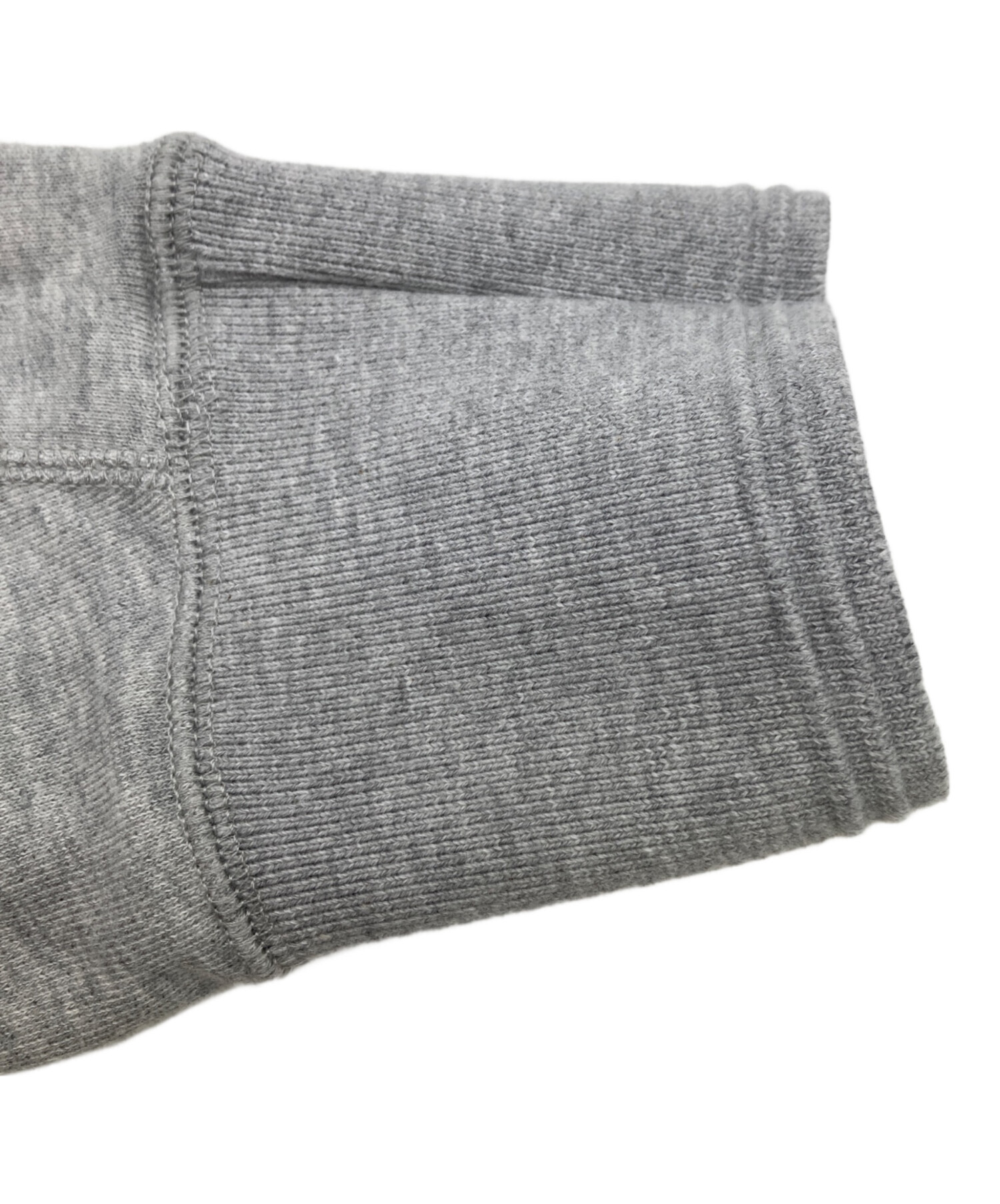 中古・古着通販】anuke (アンヌーク) Raglan Sleeve Sweat グレー 