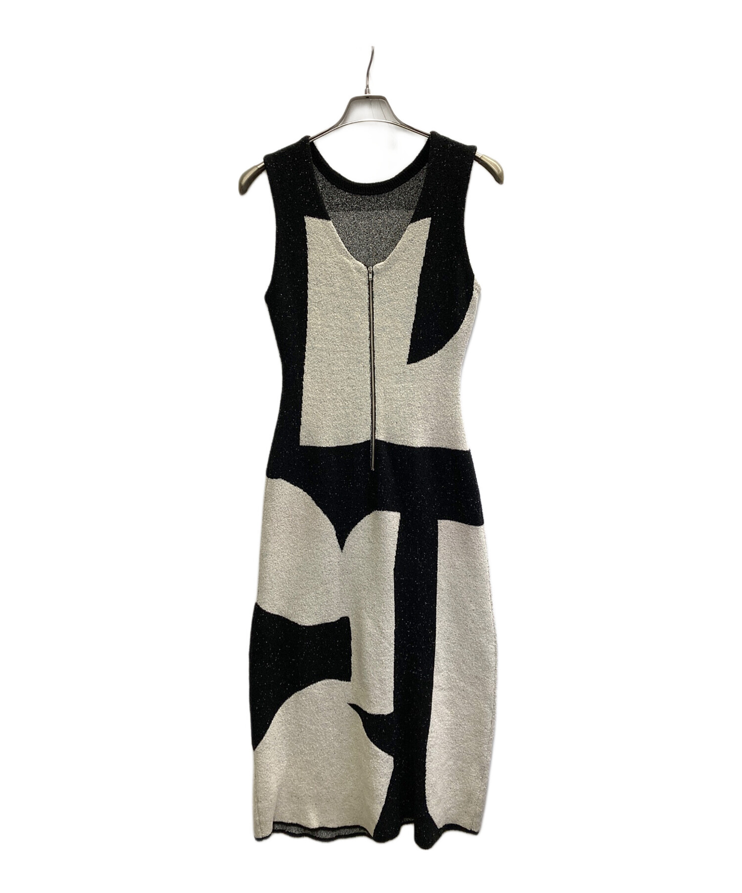 AMERI LOOP YARN SEMI FLARE KNIT DRESS