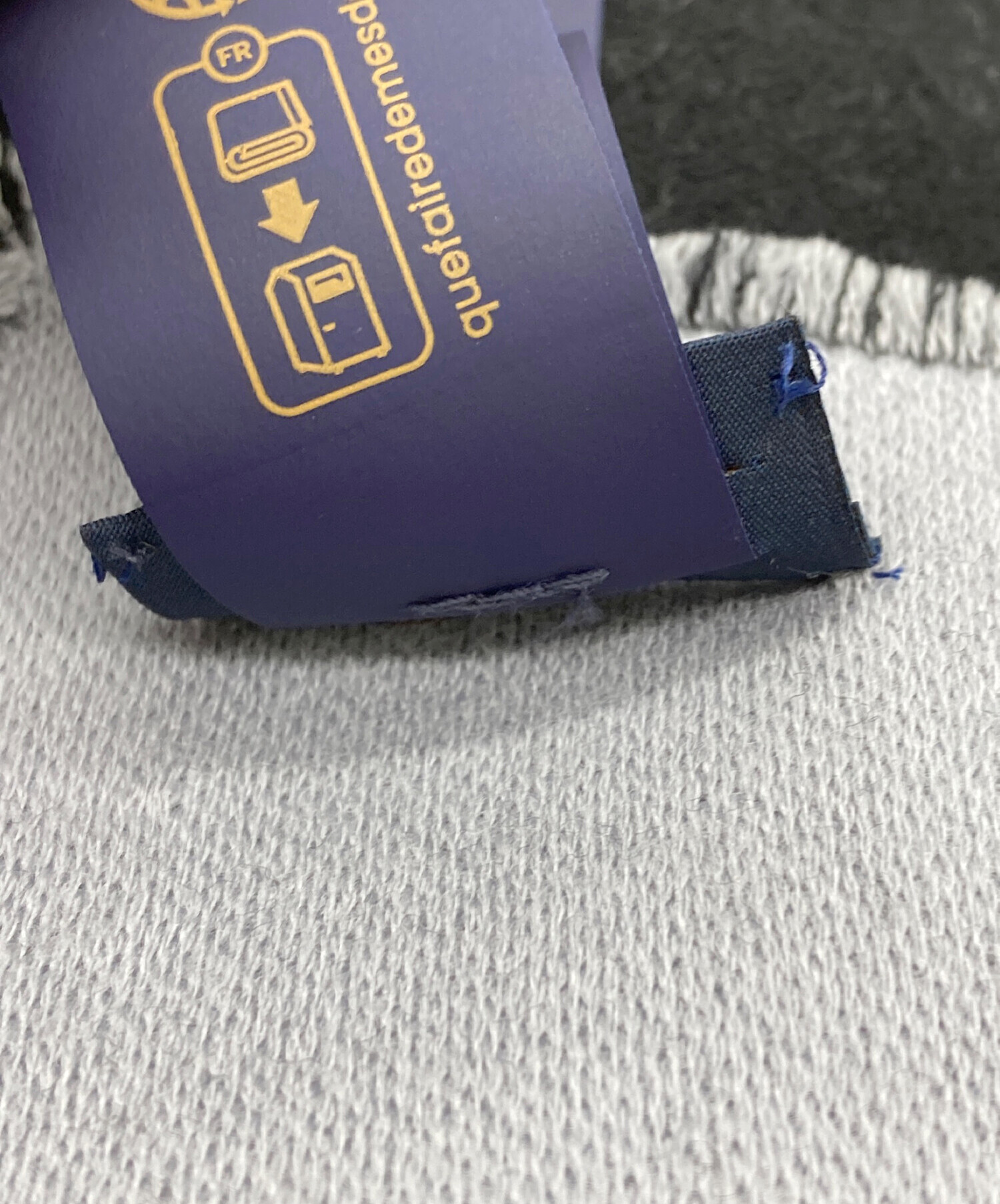 中古・古着通販】LOUIS VUITTON (ルイ ヴィトン) マフラーLV ブラゾン