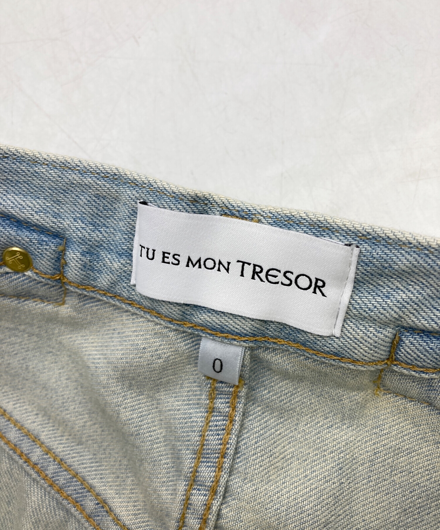中古・古着通販】Tu es mon TRESOR (トゥ エ モン トレゾア) デニム 中古・古着通販】Tu es mon TRESOR (トゥ エ モン トレゾア) デニム