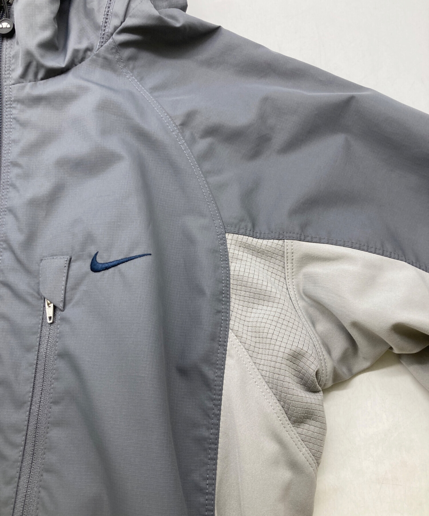 中古・古着通販】NIKE (ナイキ) ナイロンジャケット ライト