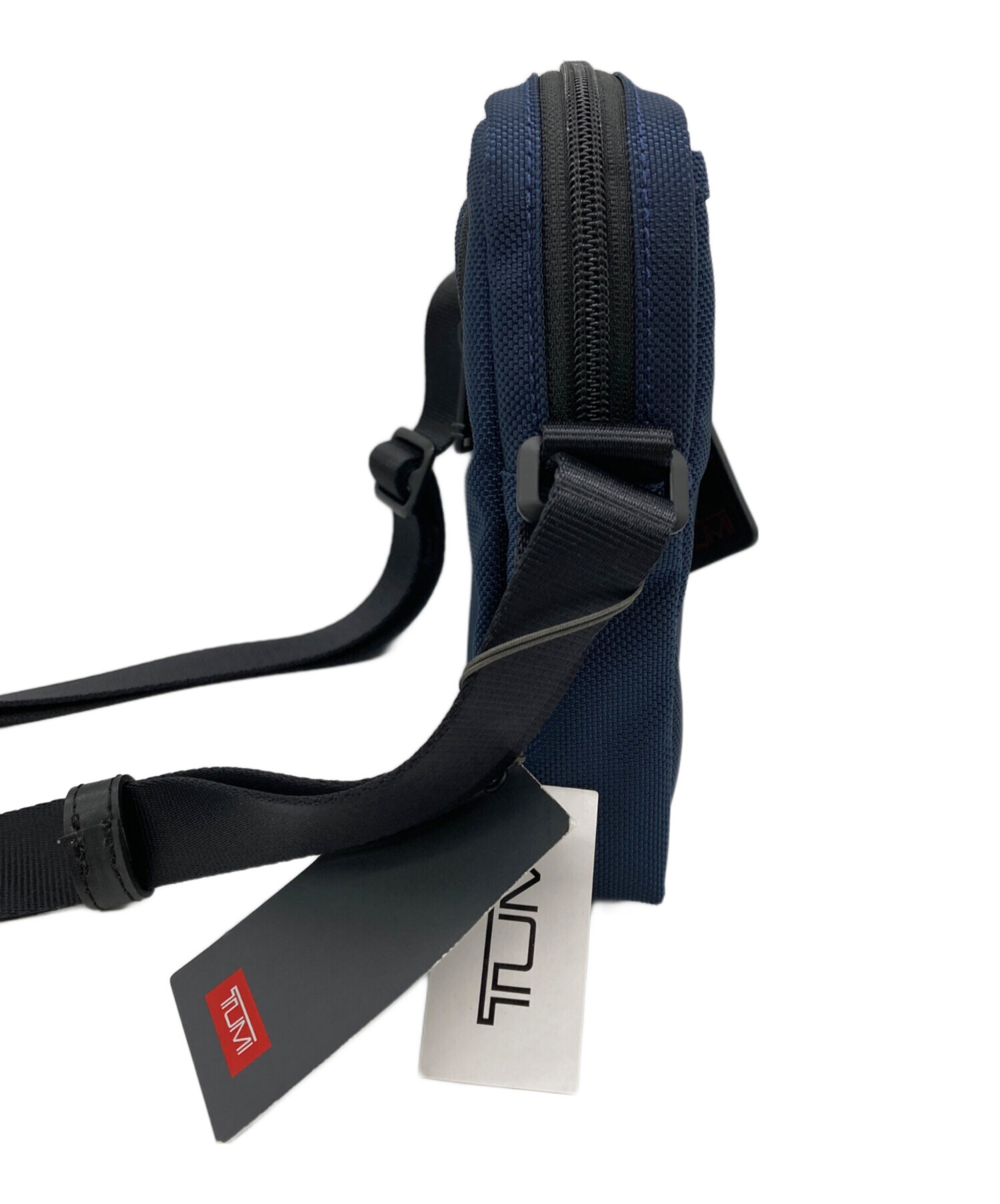 中古・古着通販】TUMI (トゥミ) ショルダーバッグ ネイビー 未使用品 