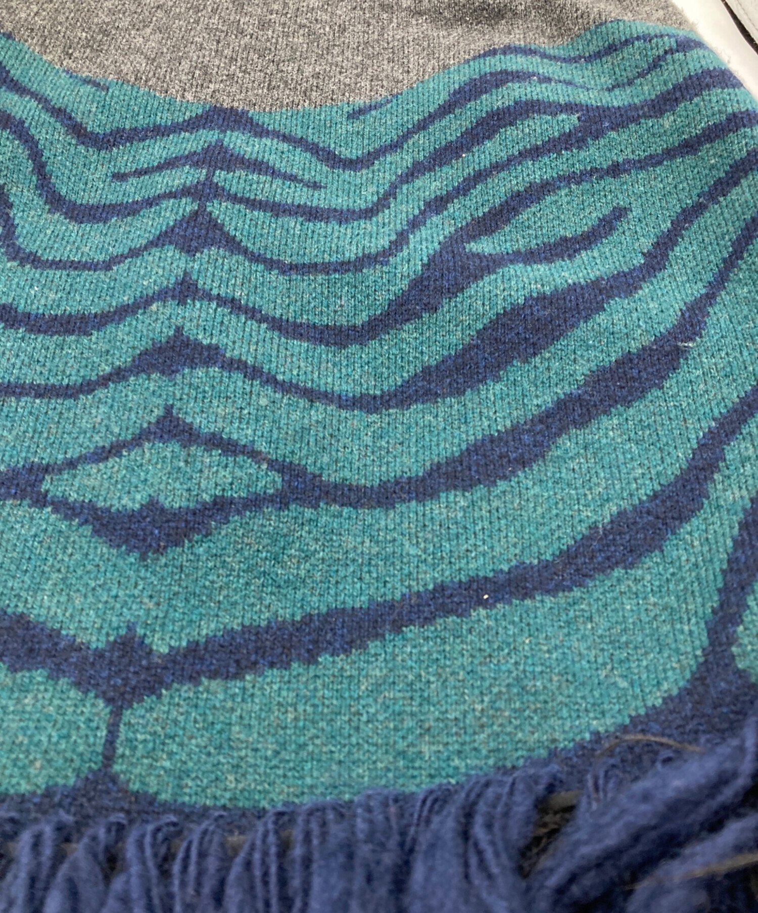 sacai サカイ ニットスカート 異素材 フリンジ 中古・古着通販】sacai (サカイ) 素材切替 フリンジスカート ネイビー