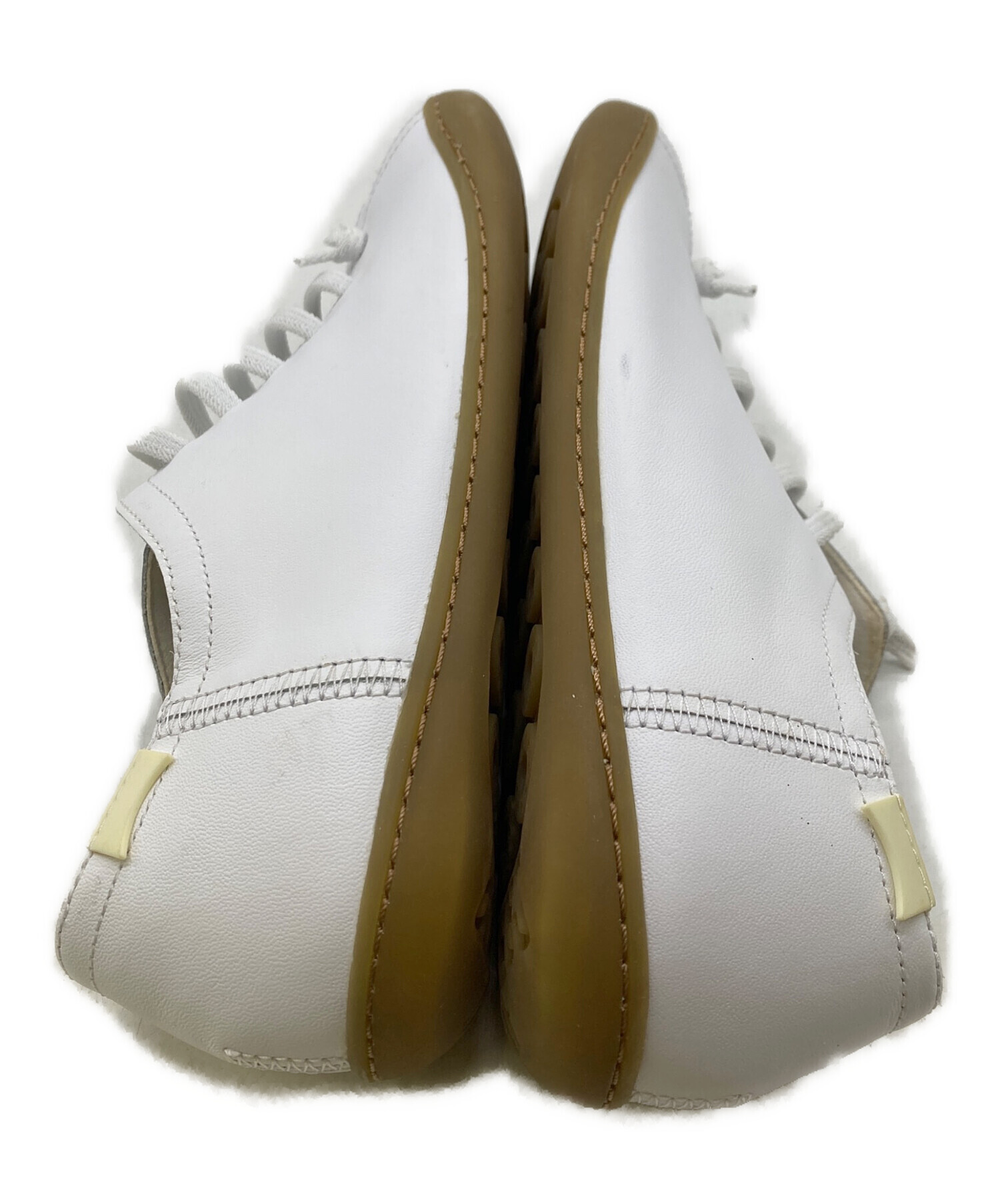 中古・古着通販】CAMPER (カンペール) PEU CAMI ホワイト サイズ:41