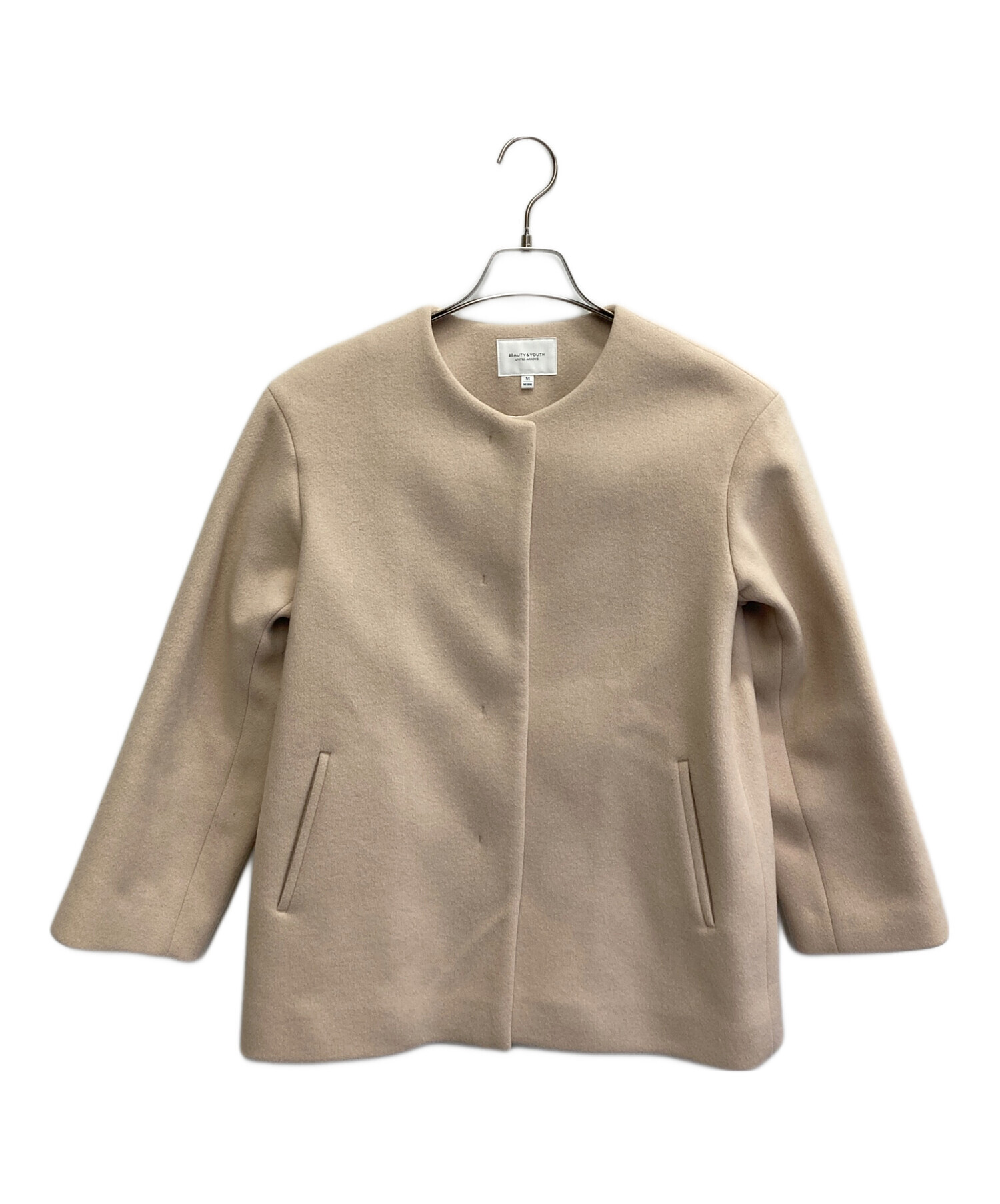 【クリーニング済み】 BEAUTY&YOUTH ノーカラー ショートコート 中古・古着通販】BEAUTY&YOUTH (ビューティーアンドユース) ビーバー