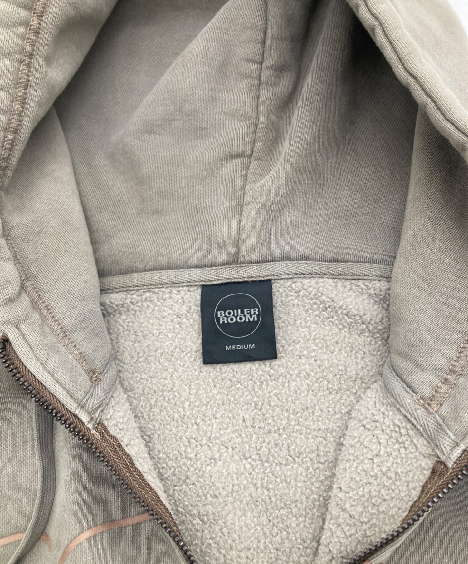 中古・古着通販】BOILER ROOM (ボイラールーム) UMBRO (アンブロ 中古・古着通販】BOILER ROOM (ボイラールーム) UMBRO (アンブロ