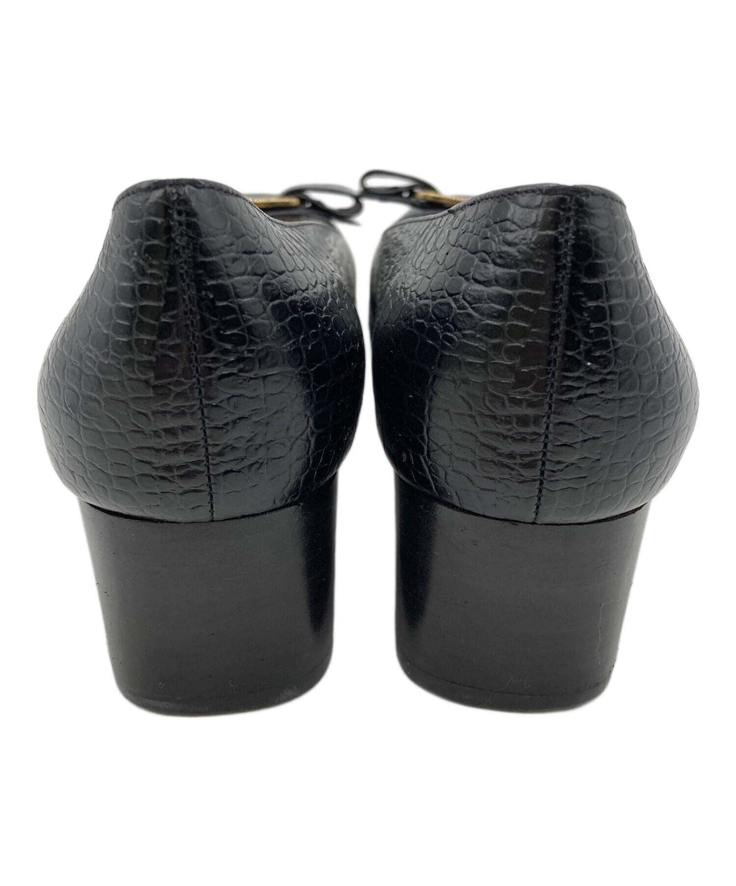 サルバトーレフェラガモ　パンプス　ブラック　型押し　バックル 中古・古着通販】Salvatore Ferragamo (サルヴァトーレ フェラガモ) 型