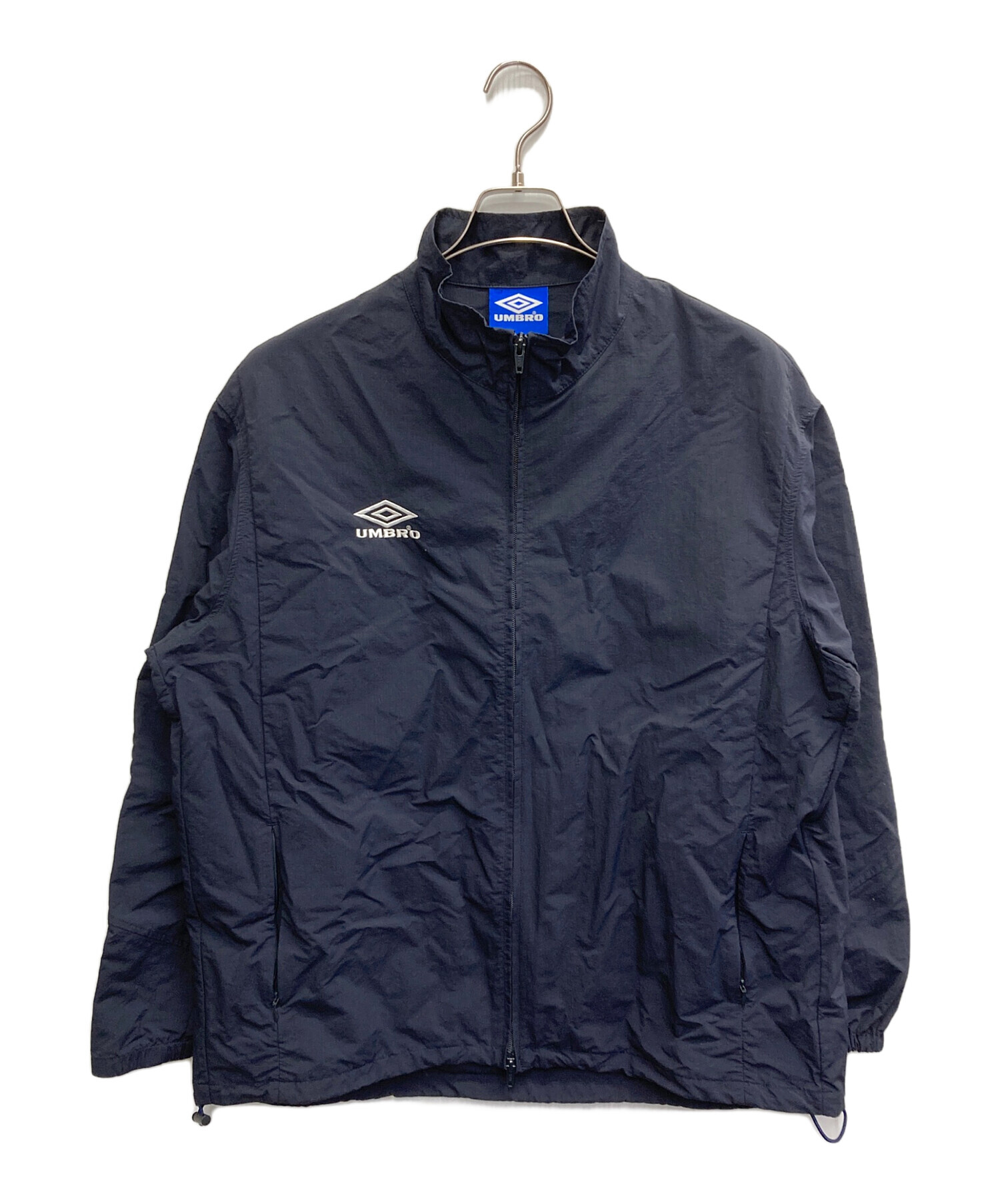 SC相模原　アンブロ　UMBRO ナイロンジャケット ブラック/ネイビー 中古・古着通販】UMBRO (アンブロ) ナイロンジャケット ネイビー