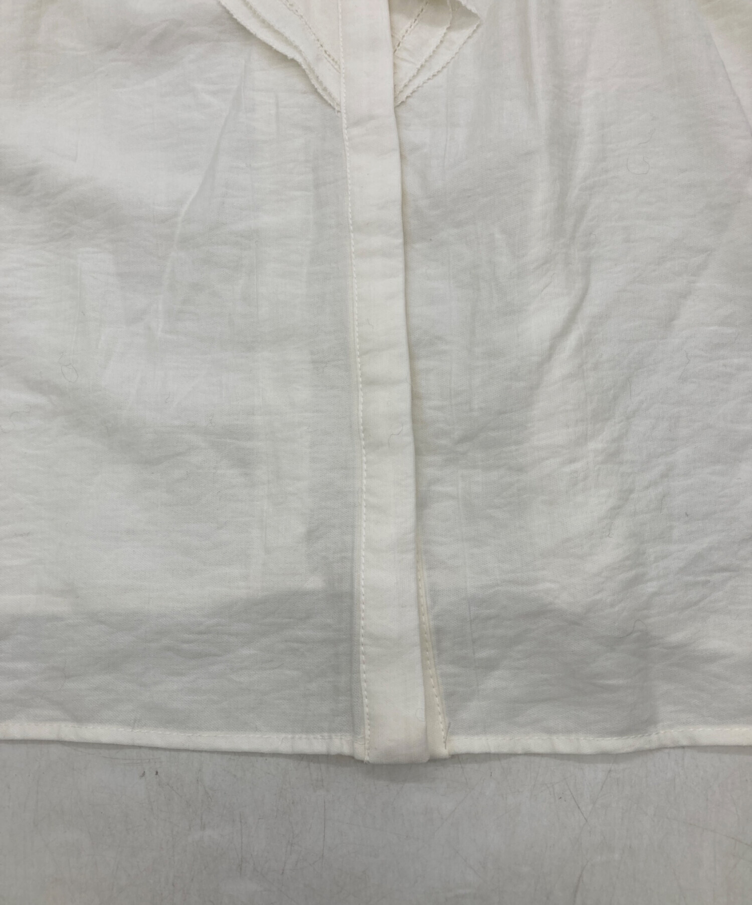 中古・古着通販】anuans (アニュアンス) リンクルラッフルブラウス