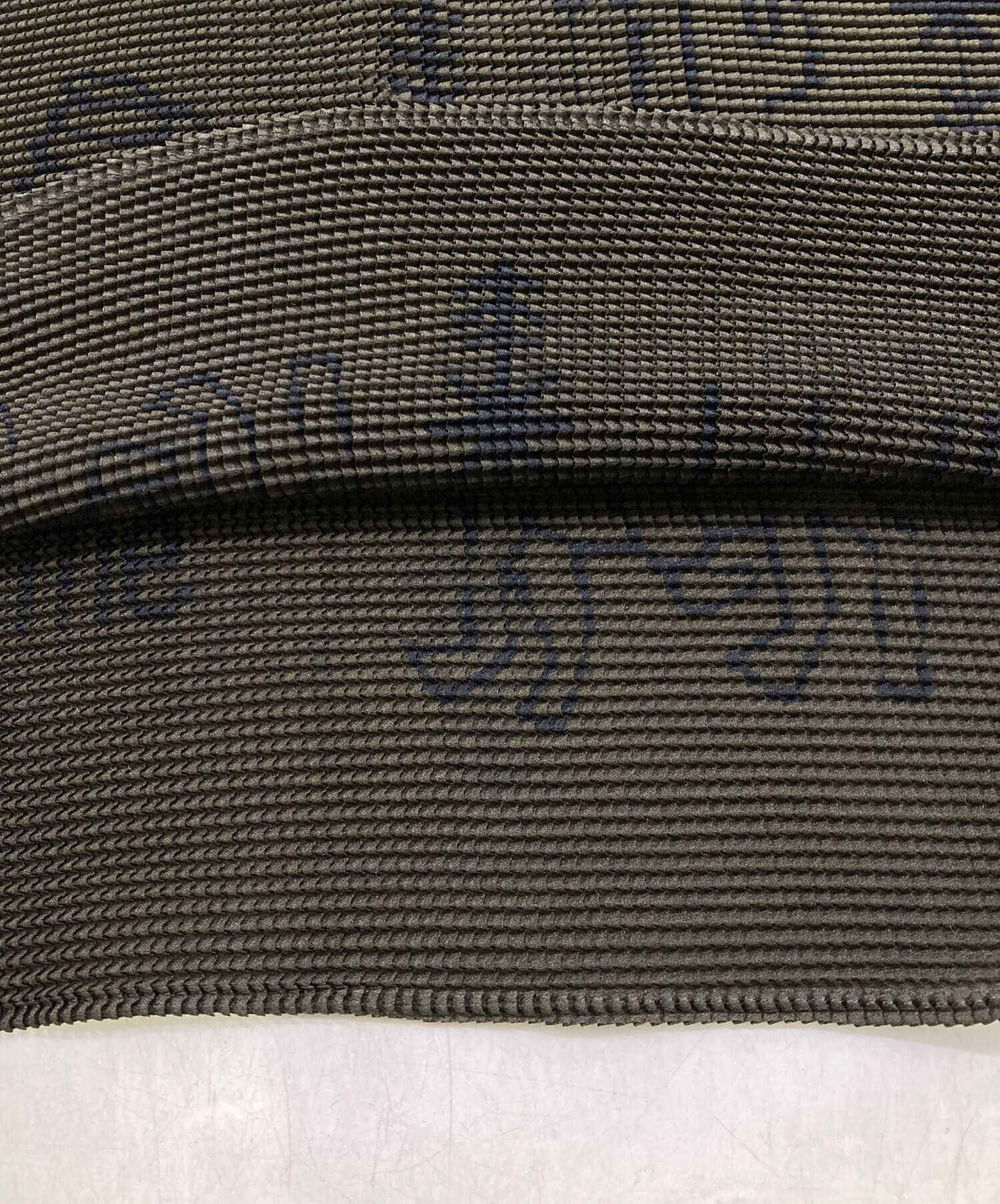 中古・古着通販】me ISSEY MIYAKE (ミーイッセイ ミヤケ) 転写