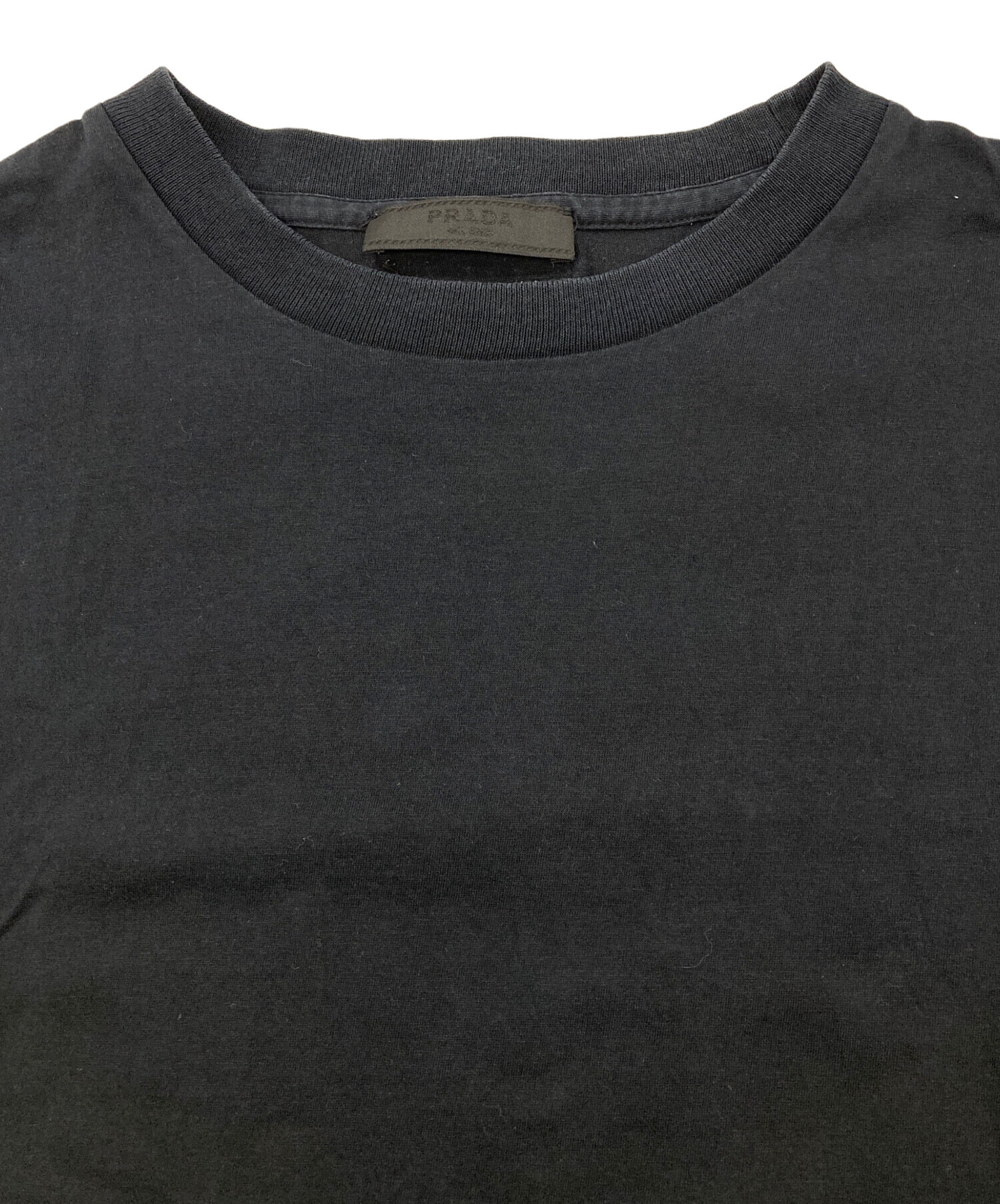 中古・古着通販】PRADA (プラダ) 三角プレートパッチTシャツ ブラック 