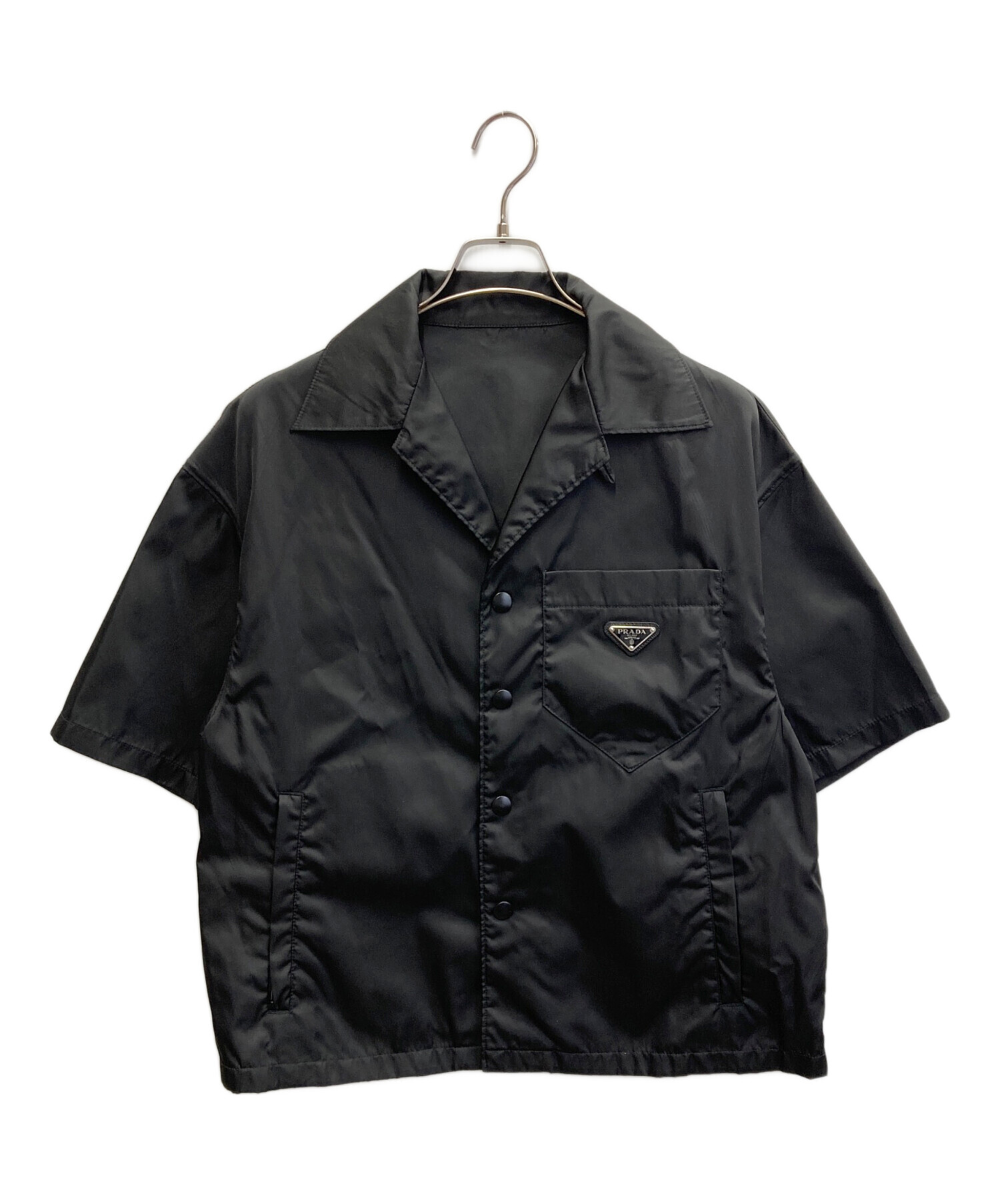PRADA プラダ　新品同様　ブラック ショートスリーブシャツ 中古・古着通販】PRADA (プラダ) RE-NYLON Triangular plate nylon