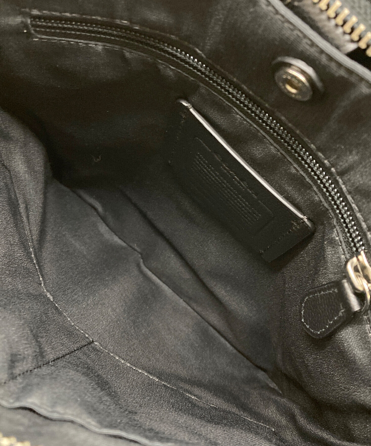 新品未使用 COACH ショルダーバッグ 正規品 付属品完備 中古・古着通販】COACH (コーチ) レザーショルダーバッグ ブラック