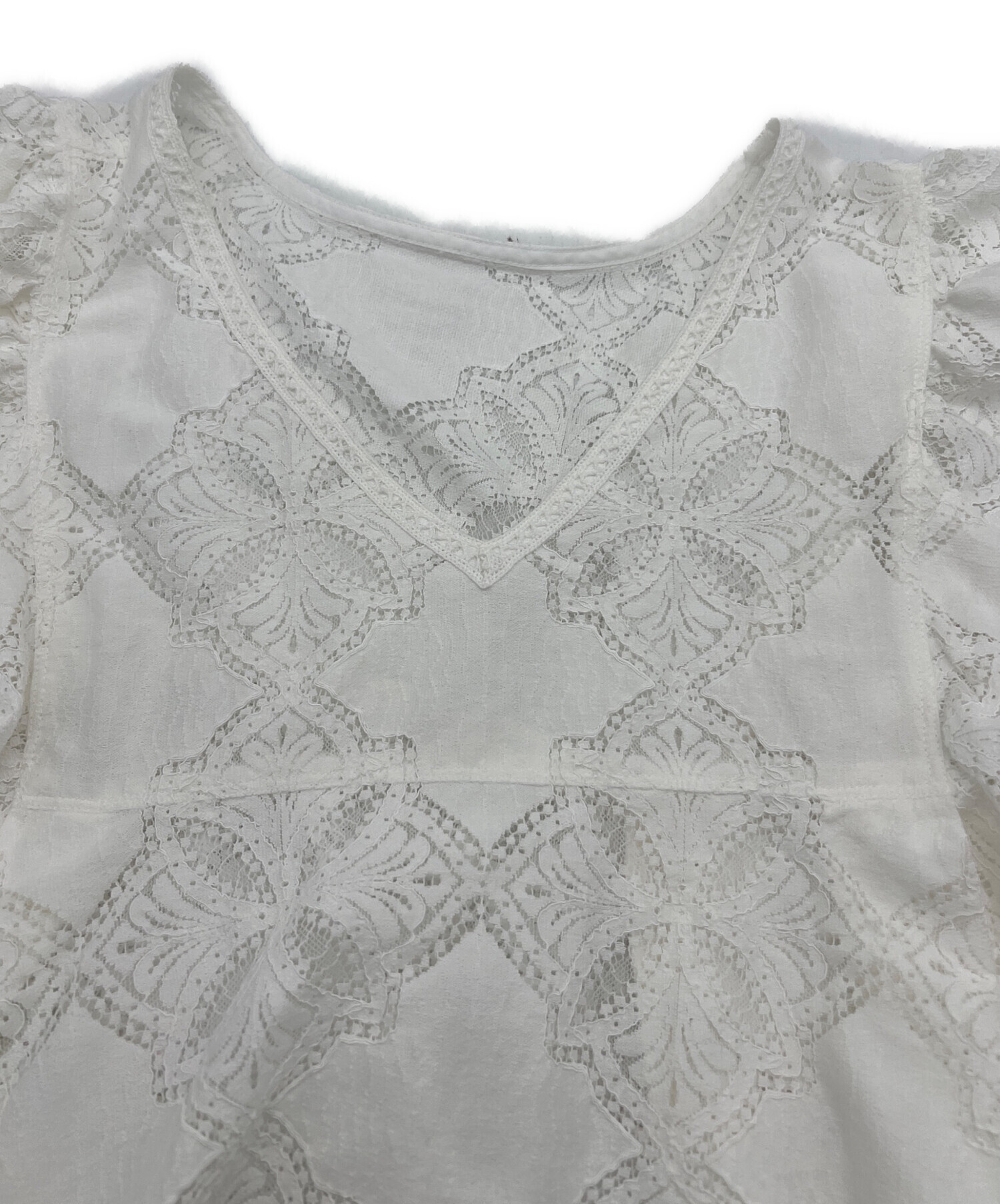 中古・古着通販】SLOBE IENA (スローブ イエナ) レースフリルVネック