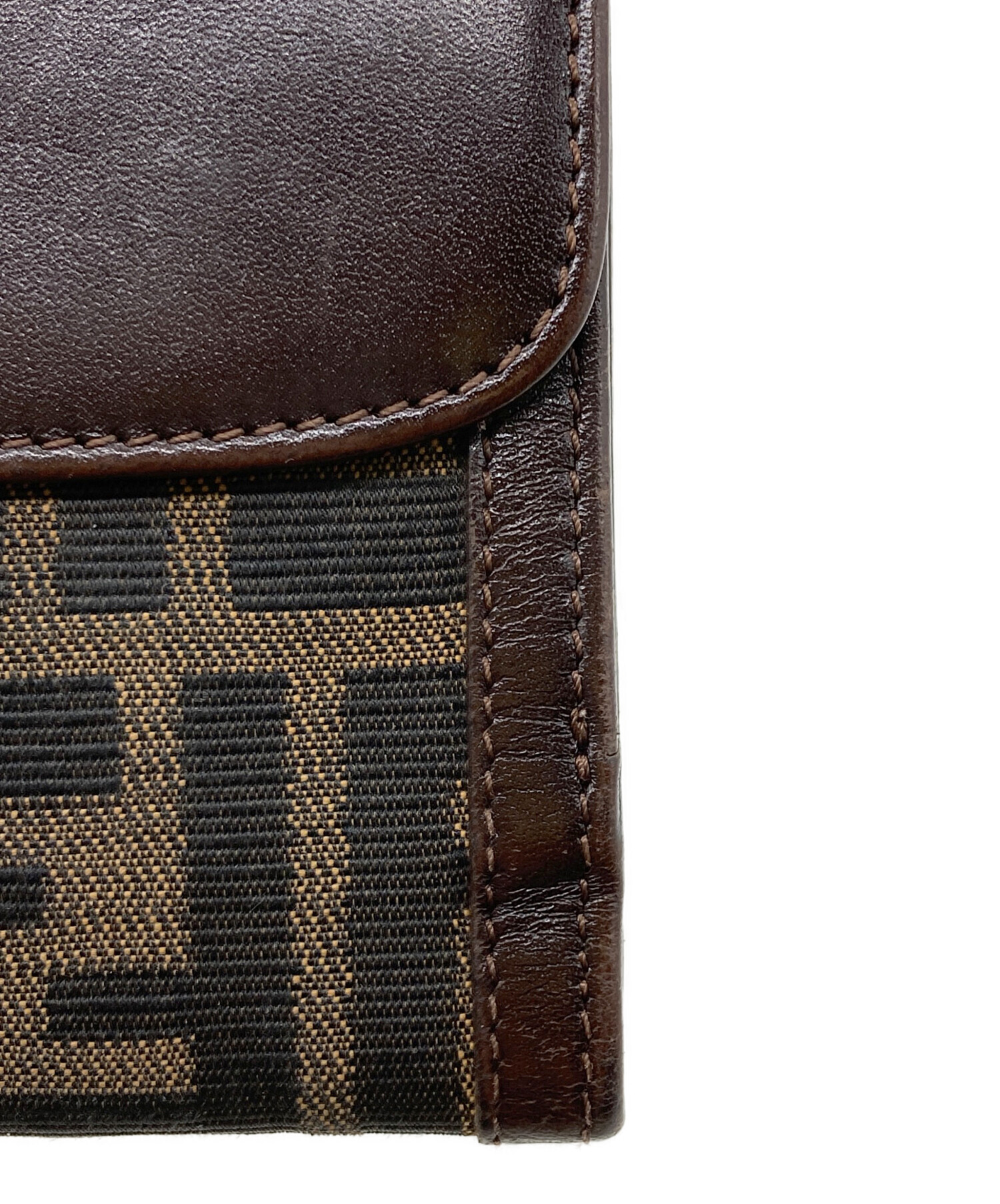 中古・古着通販】FENDI (フェンディ) ズッカ柄2つ折り財布 ブラウン
