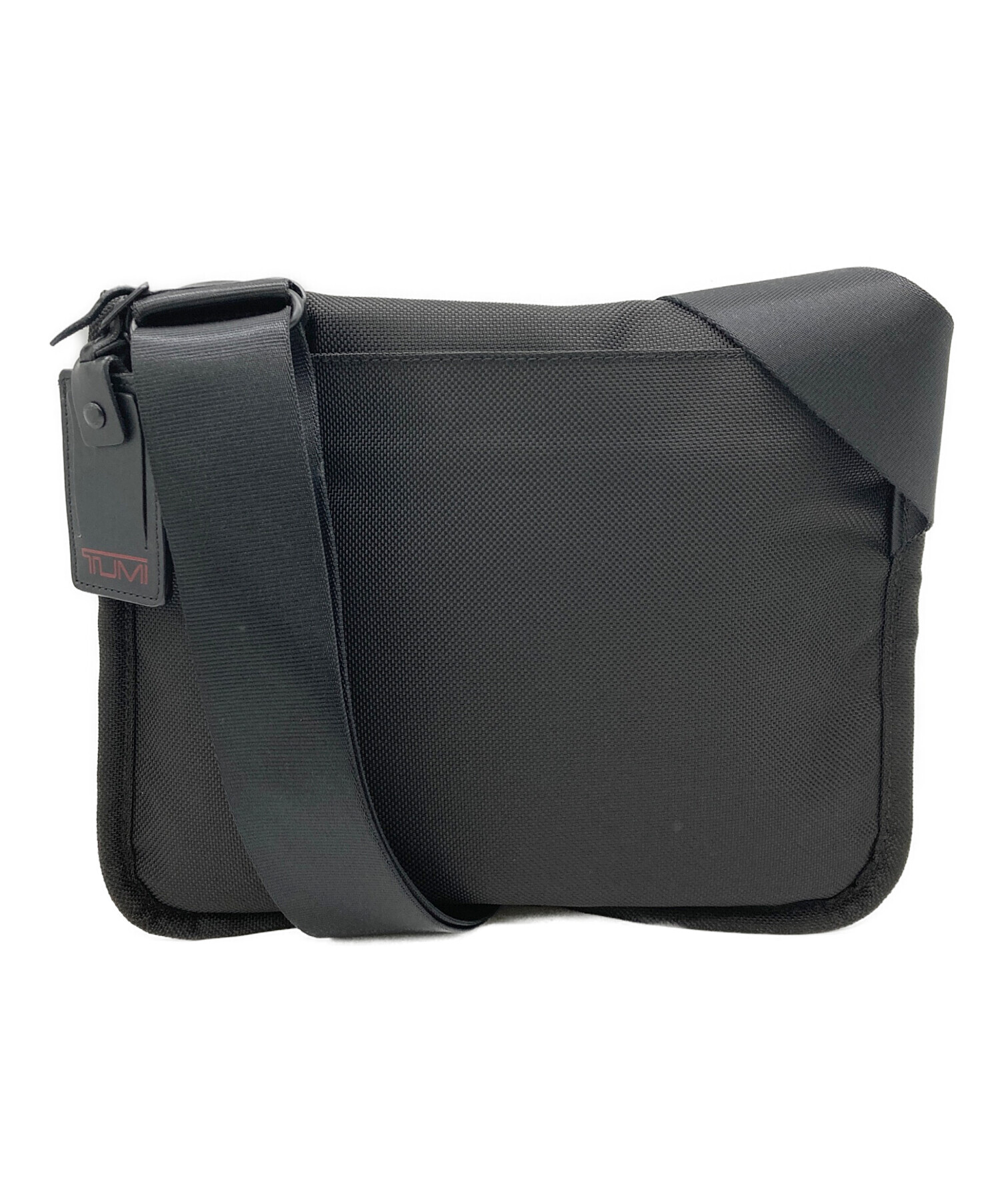 【美品】TUMI ショルダーバッグ 中古・古着通販】TUMI (トゥミ) ショルダーバッグ ブラック｜ブランド