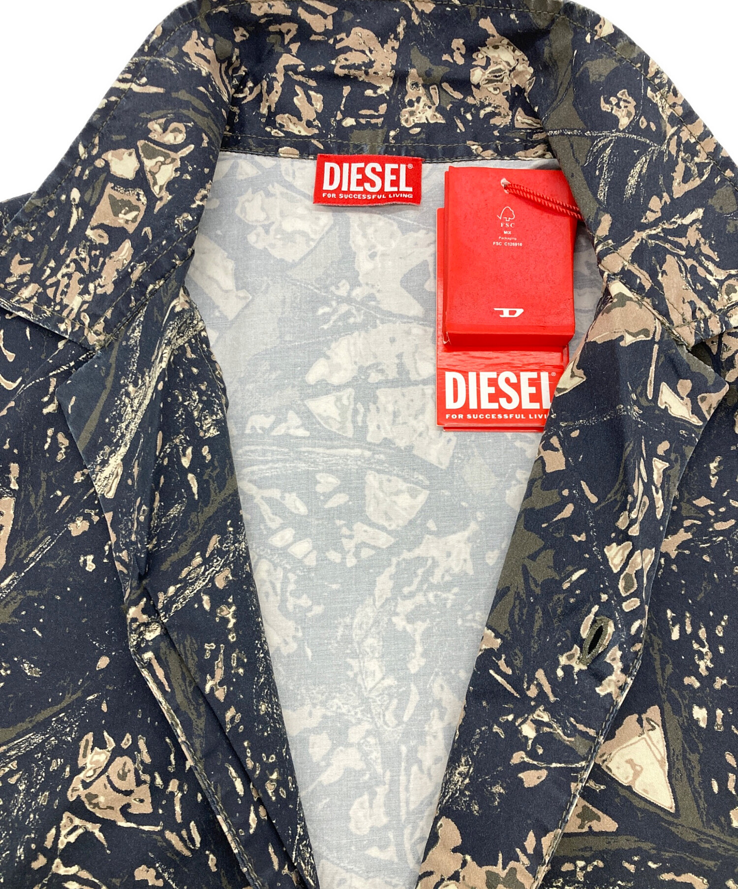 ささ【断捨離中】【美品】ディーゼル 半袖シャツ S-SING-STRI L ささ【断捨離中】【美品】ディーゼル 半袖シャツ S-SING-STRI L ささ