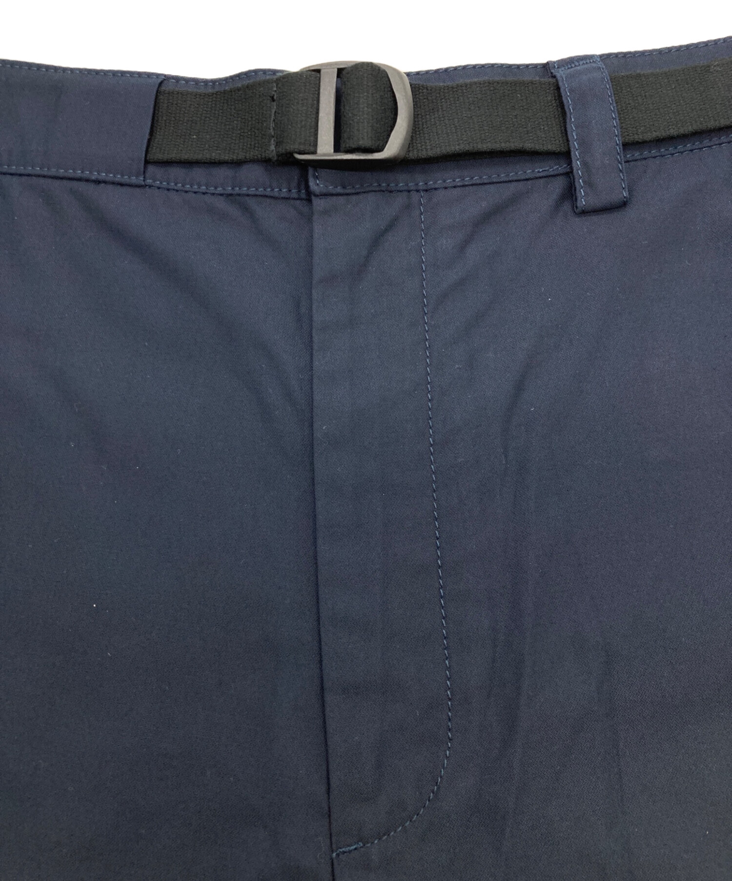中古・古着通販】maison kitsune (メゾンキツネ) ベルト付きショーツ