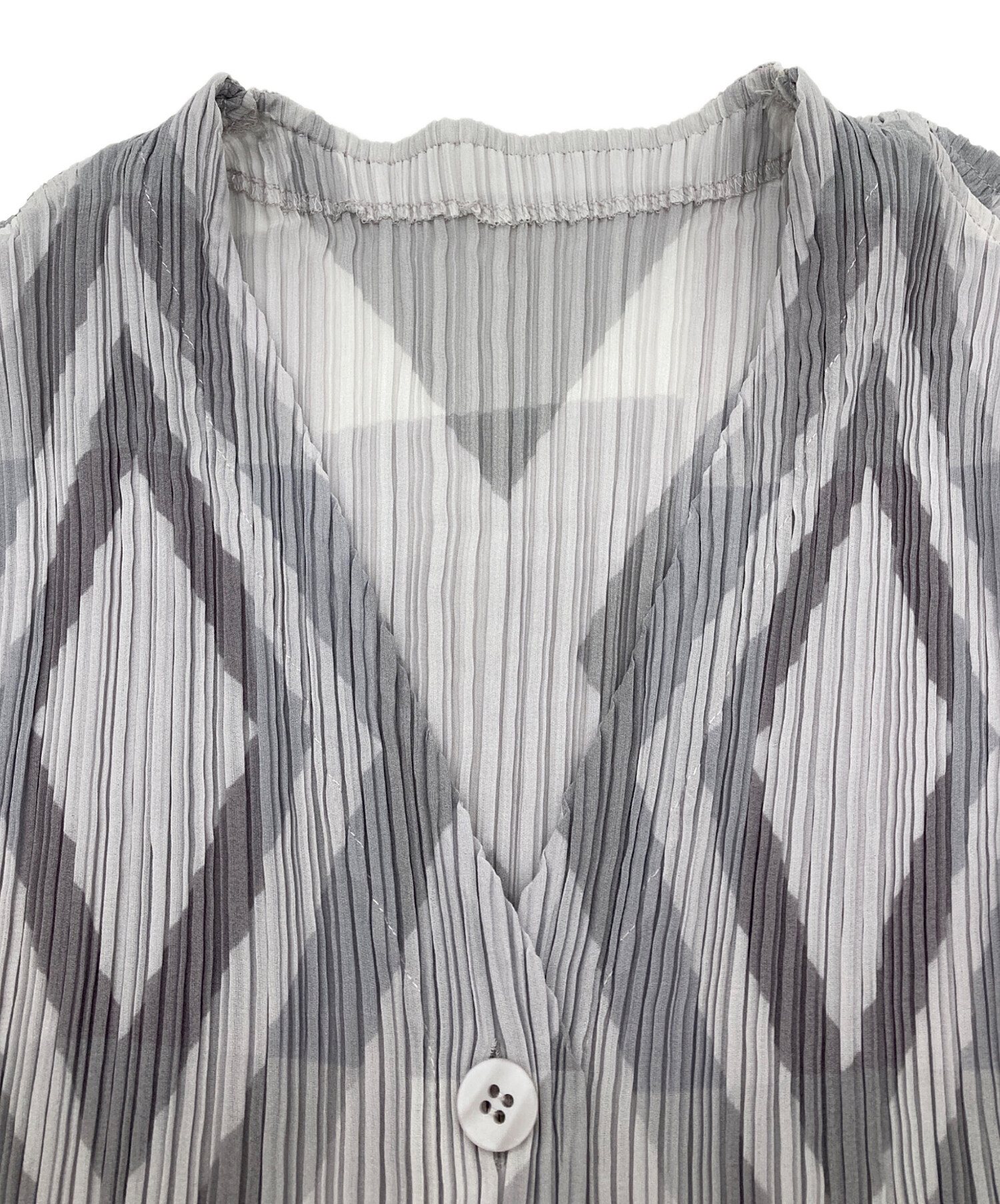 【希少】ISSEY MIYAKE FETE イッセイミヤケ フェット カーデ 中古・古着通販】ISSEY MIYAKE FETE (イッセイミヤケフェット