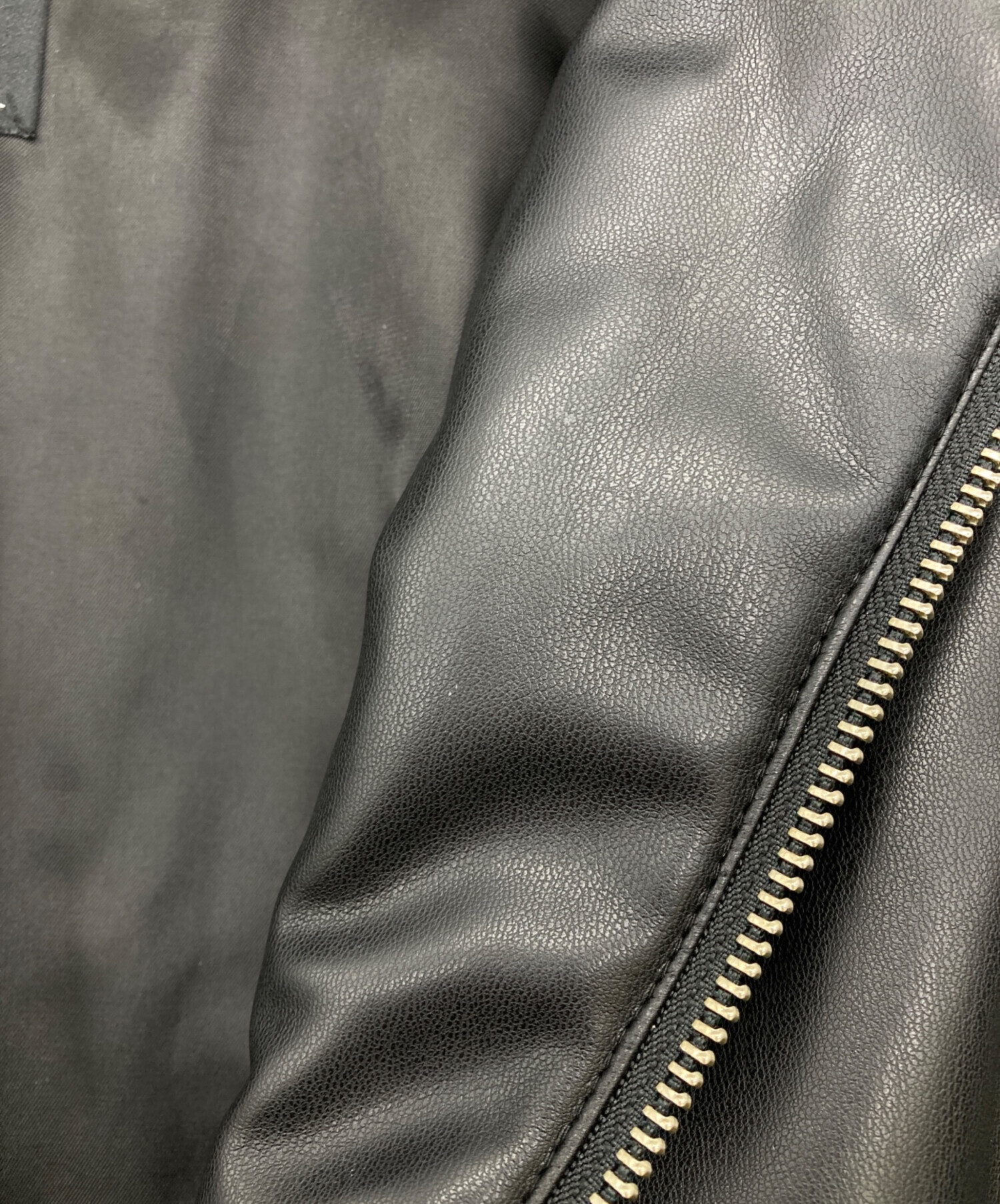 中古・古着通販】HARE (ハレ) フェイクレザーブルゾン ブラック サイズ