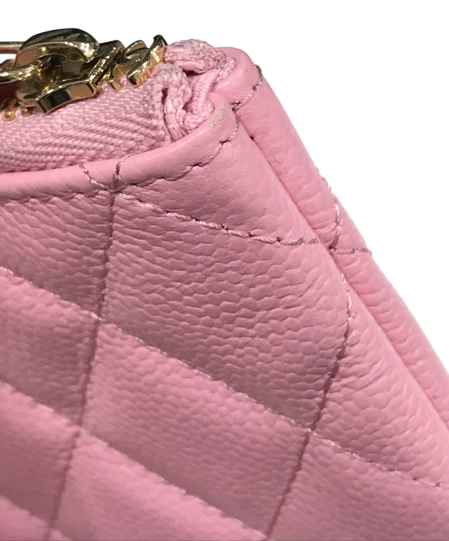 CHANEL キャビアスキン　ピンク　パスポートケース CHANEL - 新品未使用 シャネル パスポートケース ピンク 25B