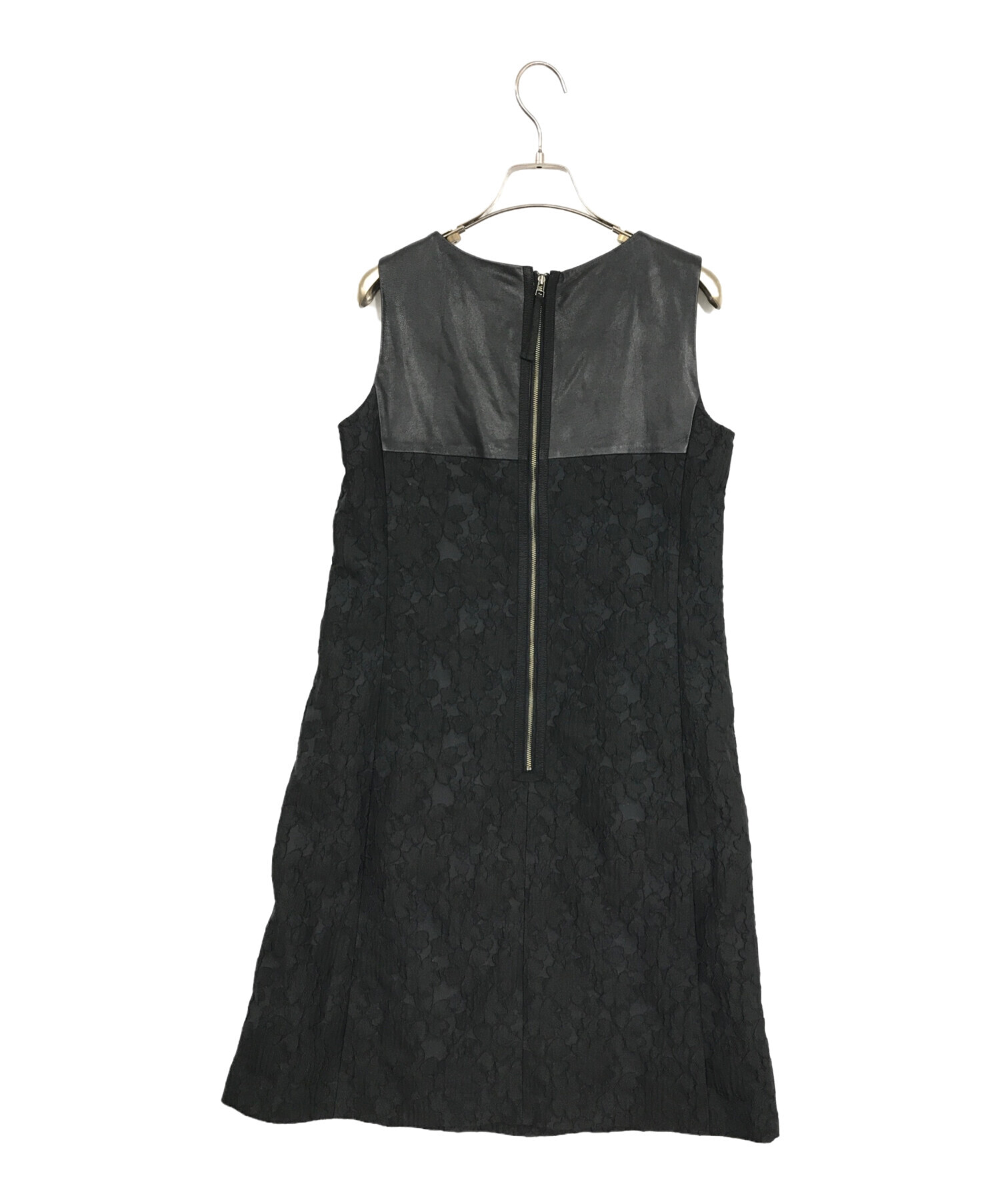 TO BE CHIC ワンピース / ブラック×花柄 TO BE CHIC トゥービーシック