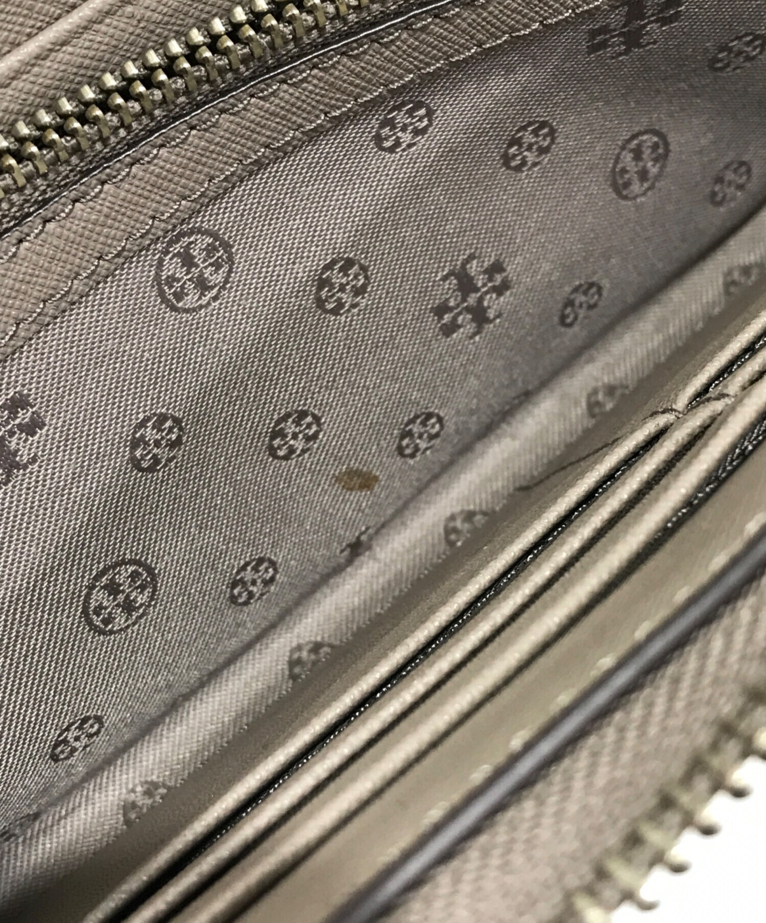 中古・古着通販】TORY BURCH (トリーバーチ) 長財布 ベージュ