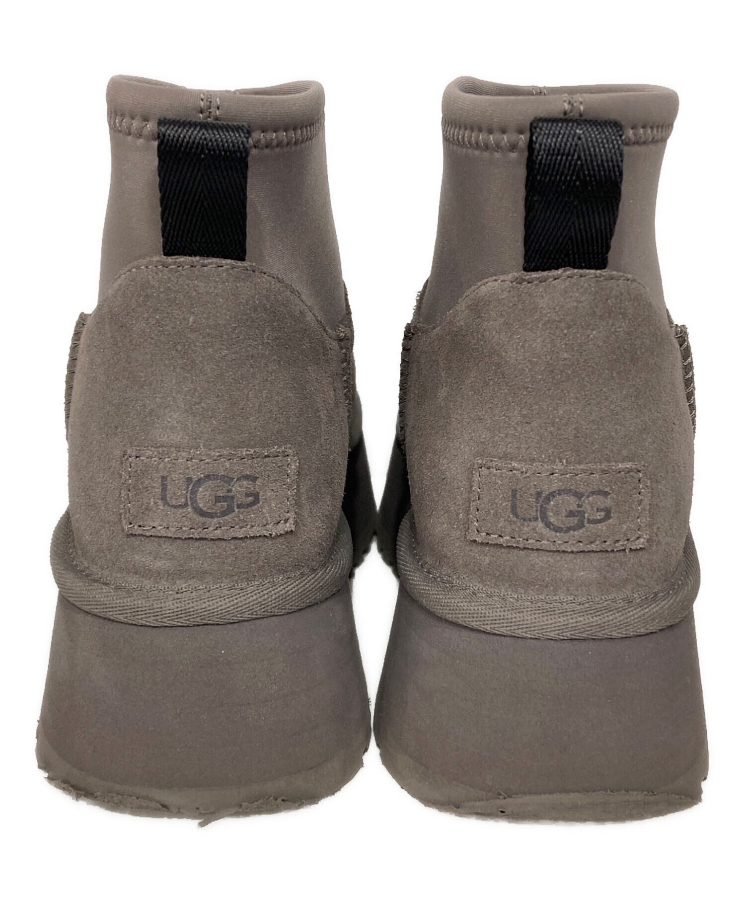 中古・古着通販】UGG (アグ) Classic Mini Dipper ブラウン サイズ