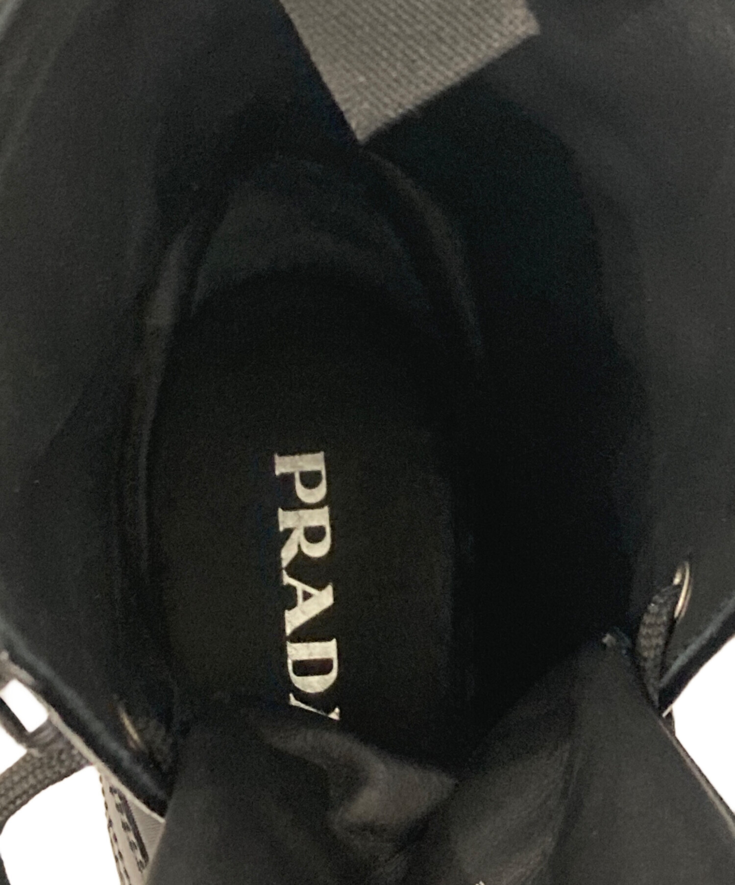 中古・古着通販】PRADA (プラダ) Re Nylon トライアングルロゴ
