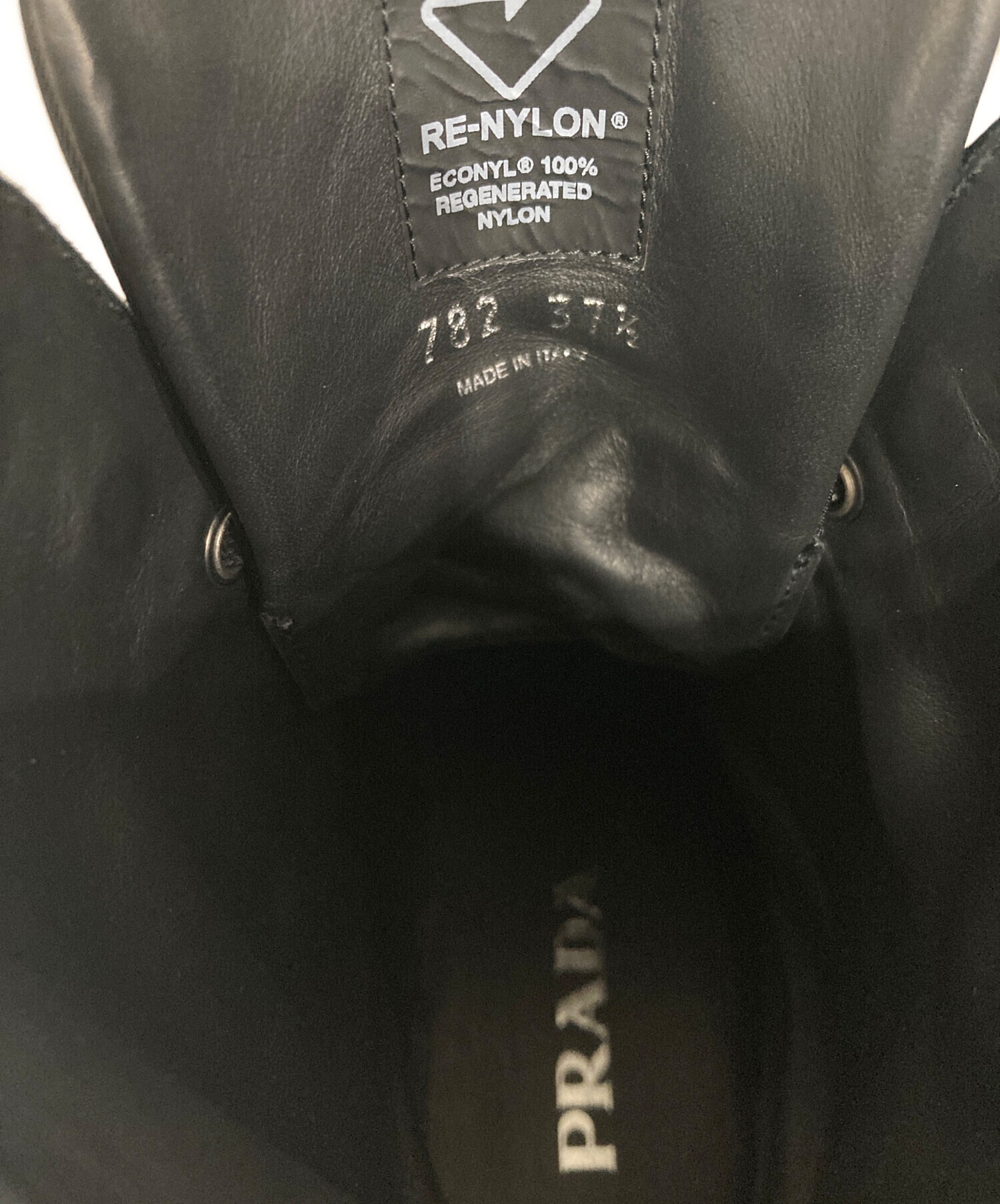 中古・古着通販】PRADA (プラダ) Re Nylon トライアングルロゴ