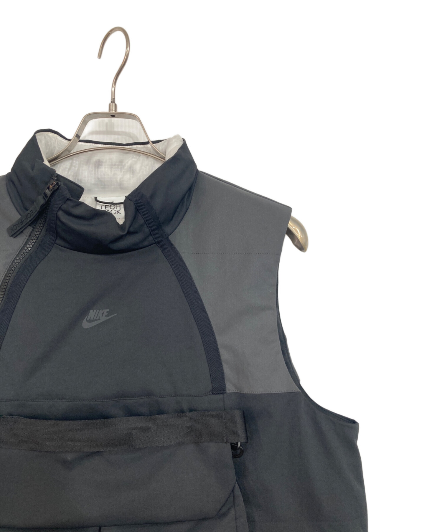 中古・古着通販】NIKE (ナイキ) テックパック ベスト ブラック サイズ 