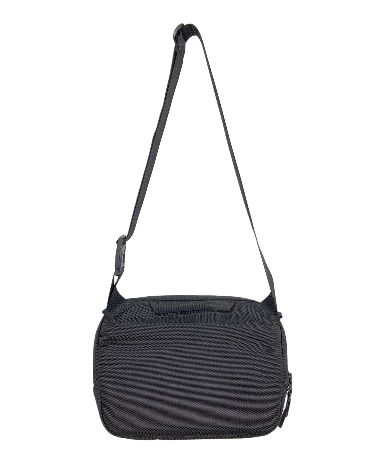 中古・古着通販】AER (エアー) Day Sling 3 Max ブラック｜ブランド 