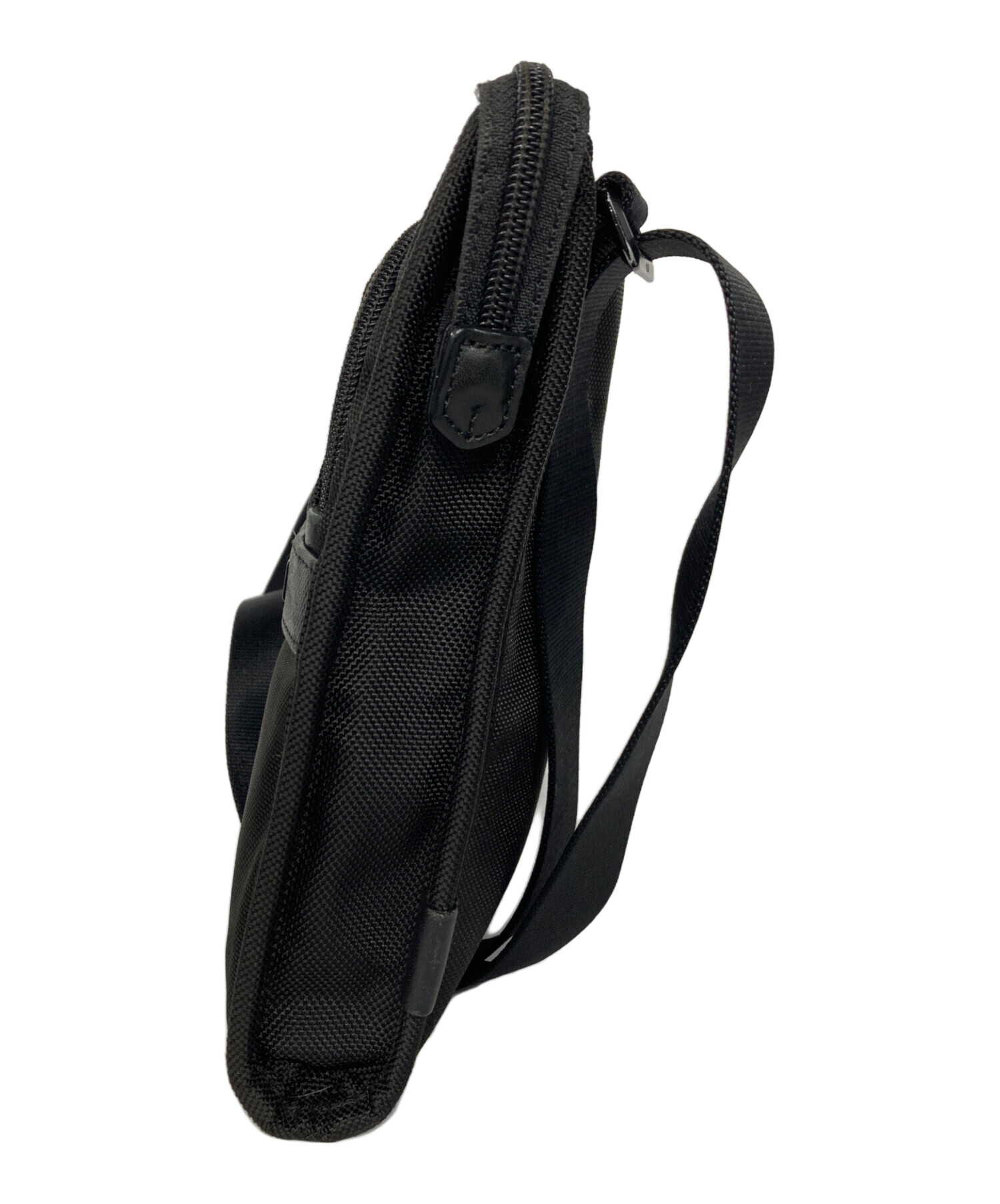 中古・古着通販】TUMI (トゥミ) ポケットバッグ スモール ブラック