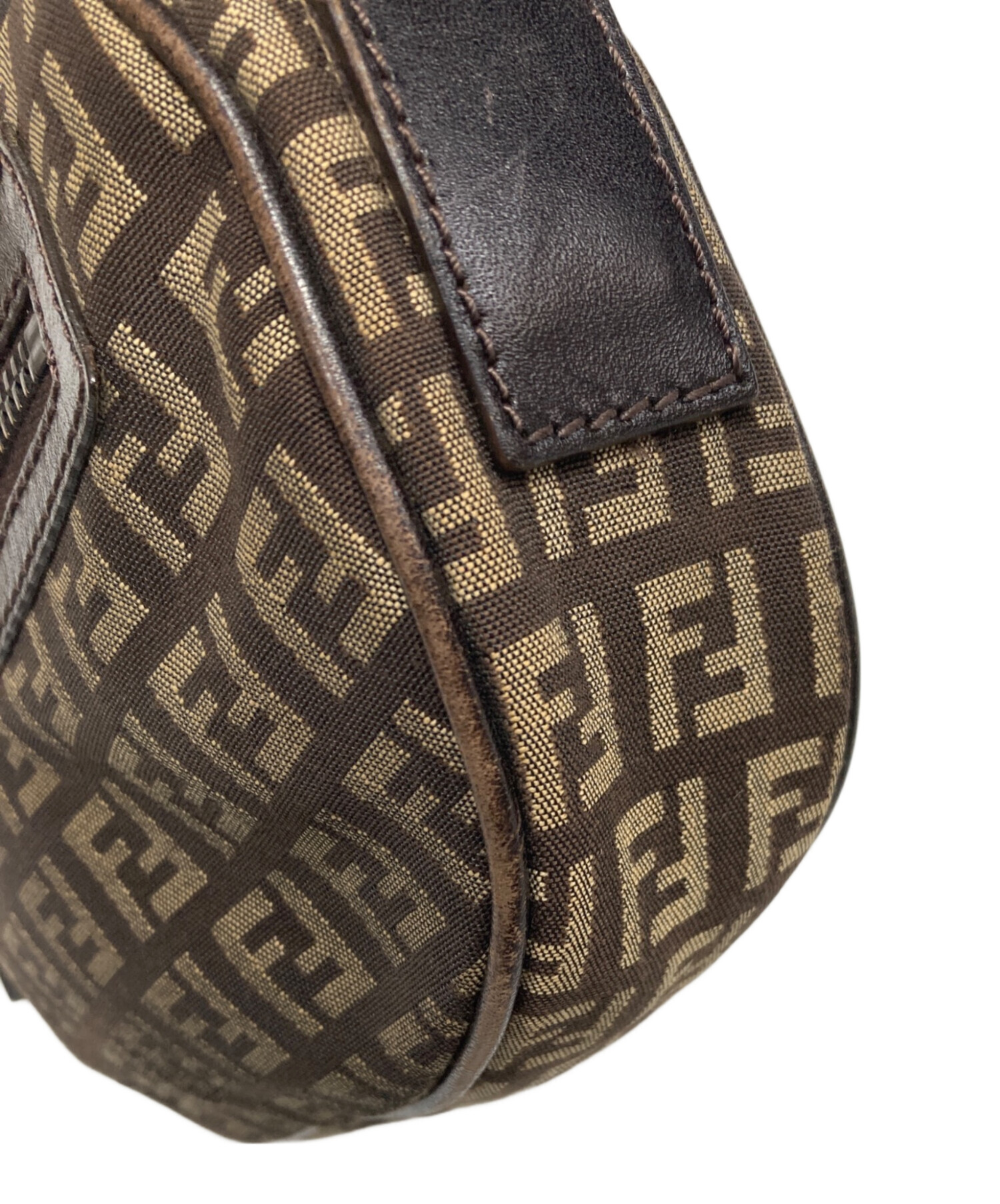 中古・古着通販】FENDI (フェンディ) ズッキーノ柄ショルダーバッグ