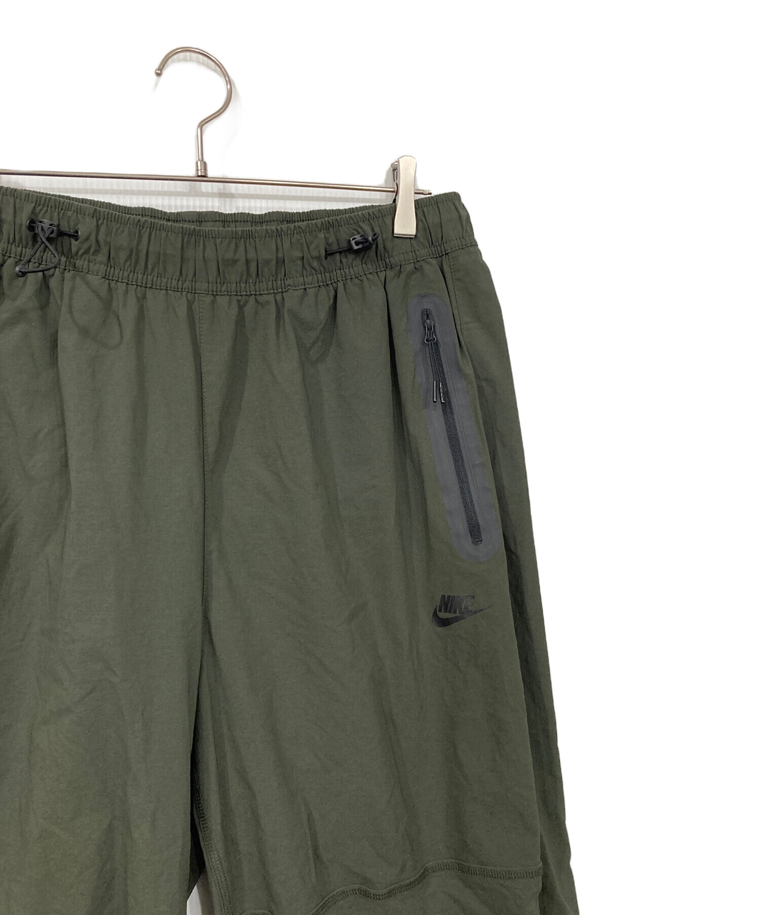 中古・古着通販】NIKE (ナイキ) TECH WOVEN OPEN HEM PANT カーキ