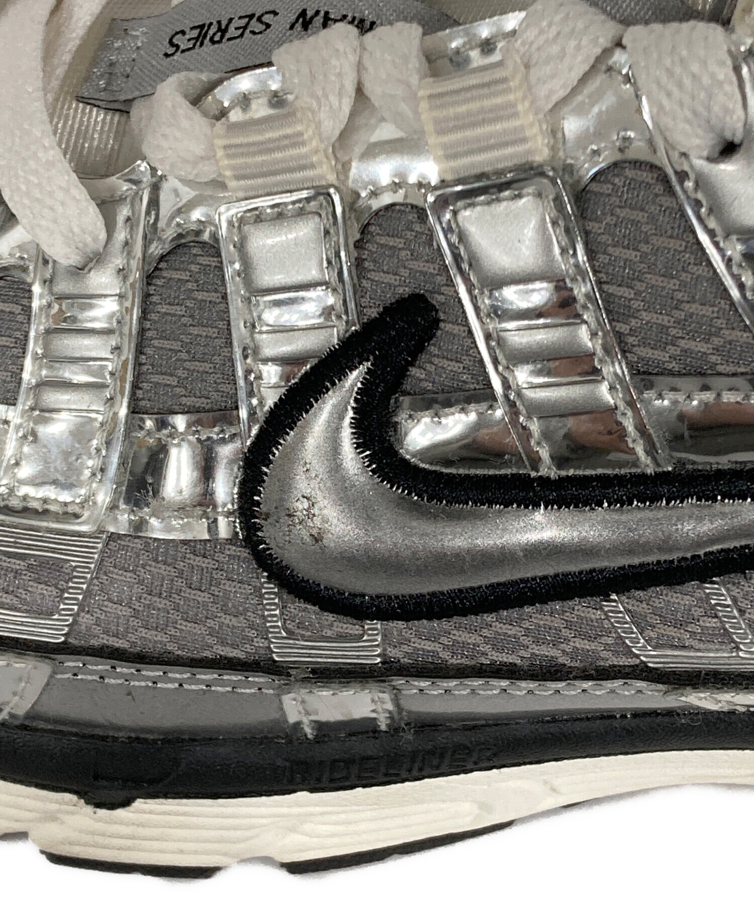 中古・古着通販】NIKE (ナイキ) P-6000 シルバー サイズ:26.5
