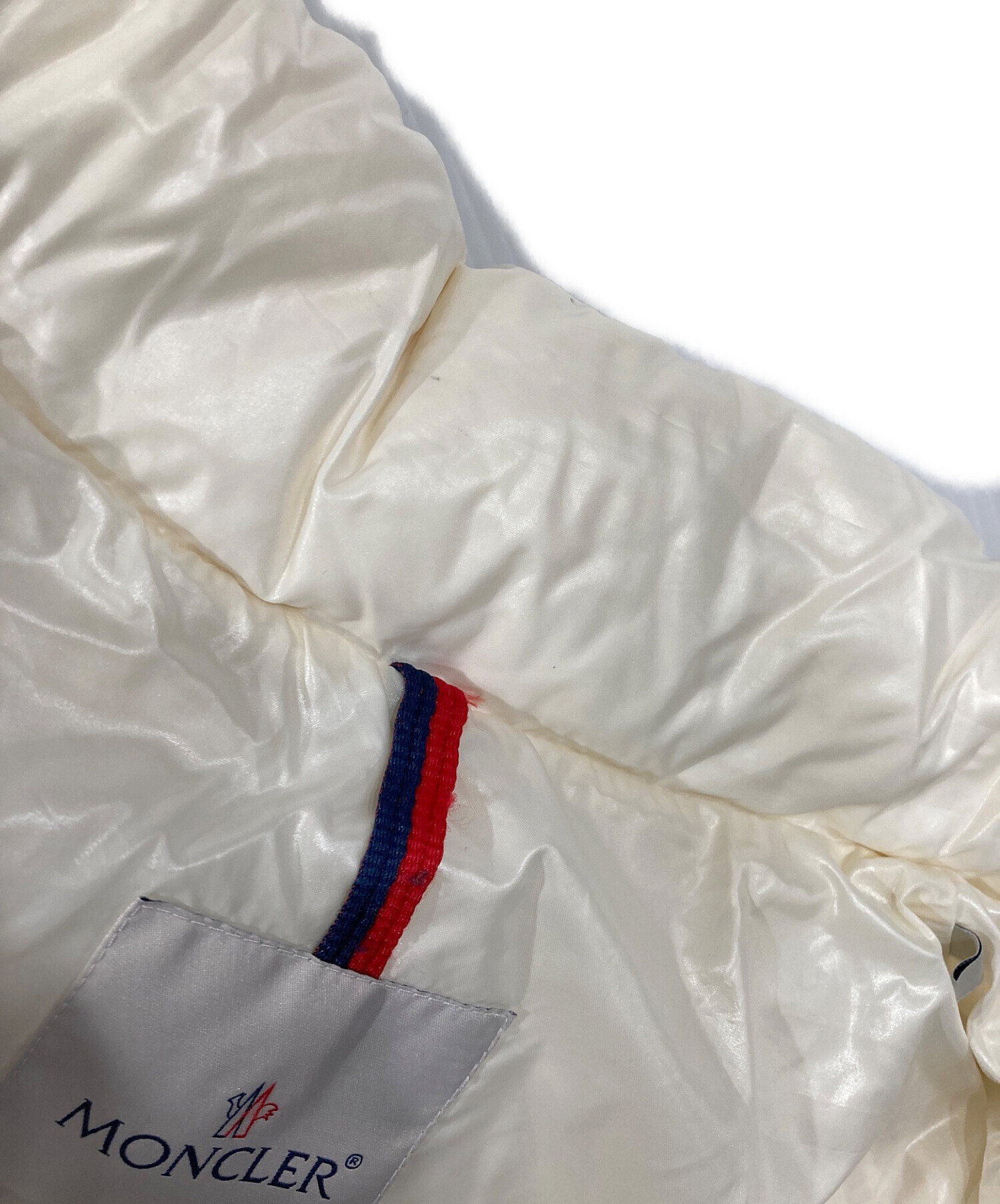 MONCLER BADY ホワイト ダウンジャケット 中古・古着通販】MONCLER (モンクレール) BADYダウンジャケット