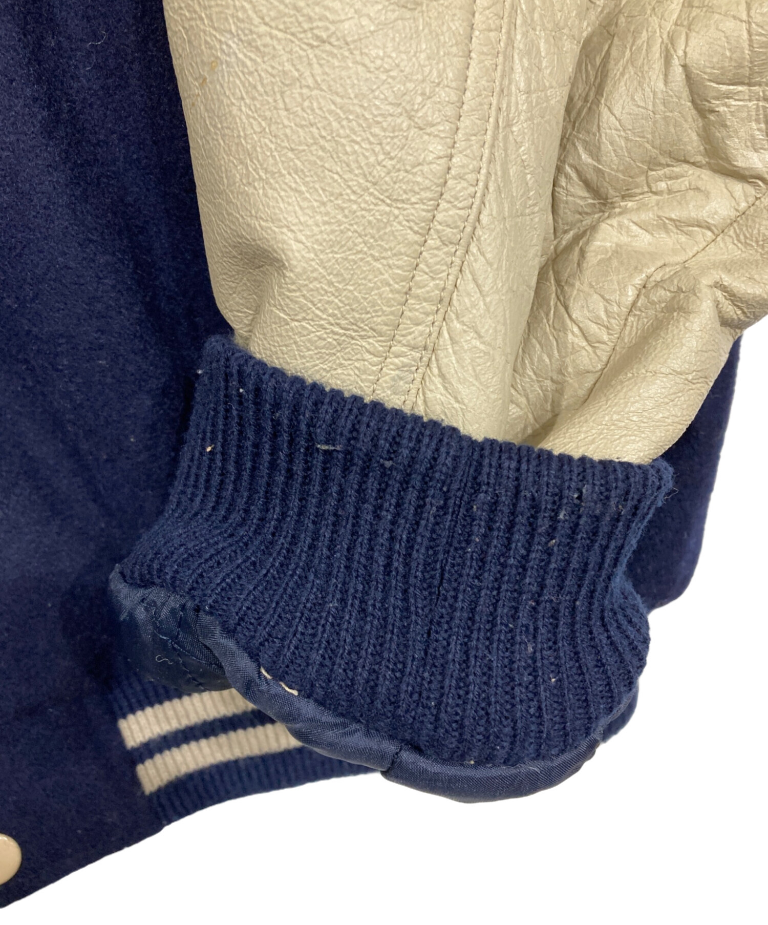 中古・古着通販】SUNTORY (サントリー) BOSSスタジャン ネイビー