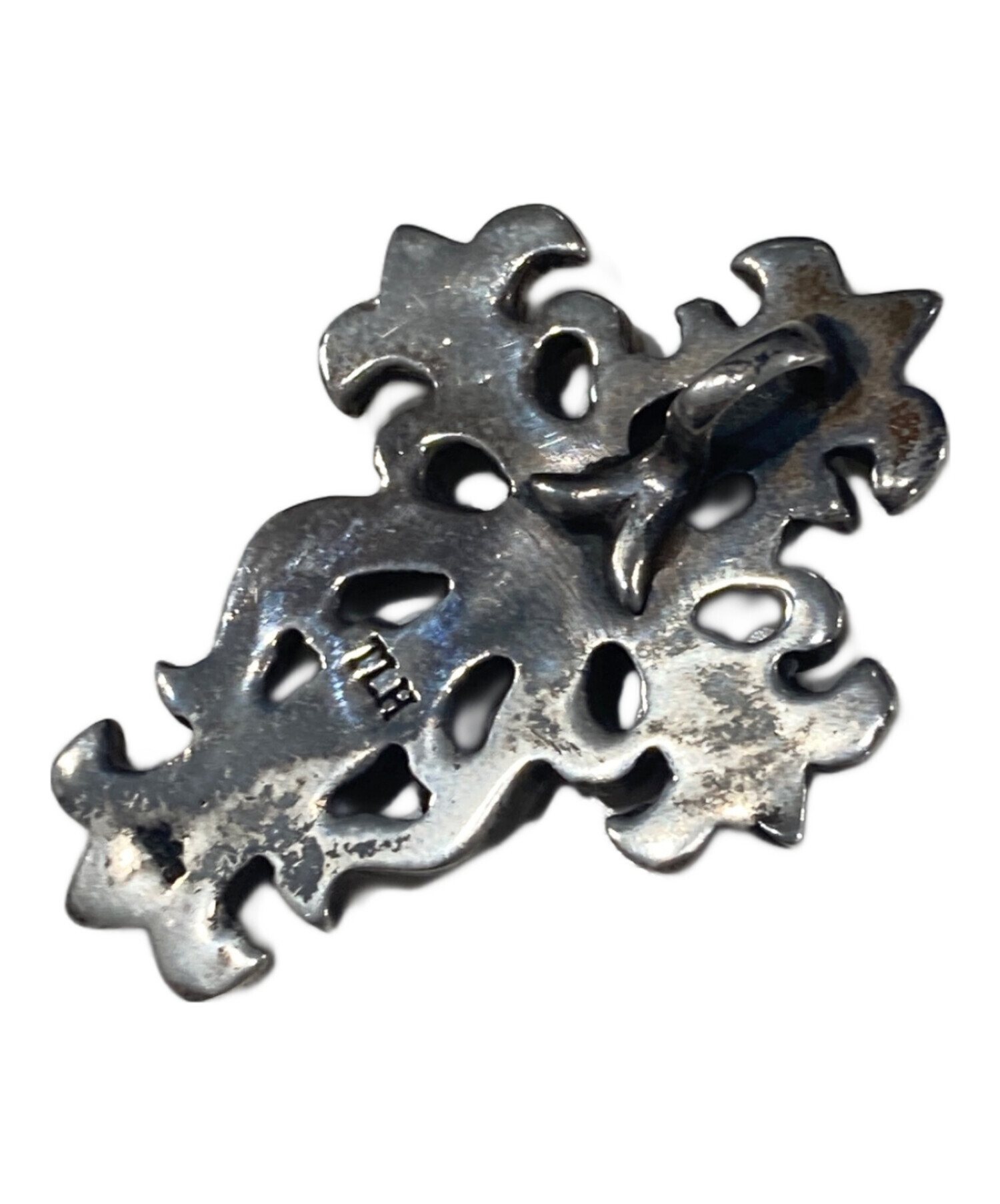 LION HEART シルバー クロスペンダント 中古・古着通販】LION HEART (ライオンハート) クロスペンダントトップ